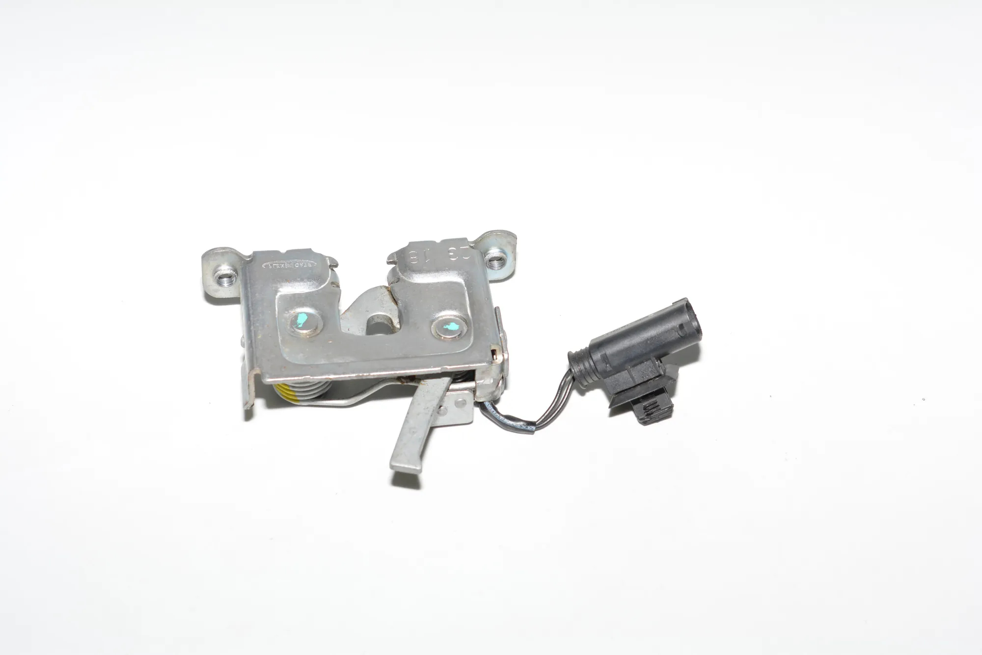 Bonnet Lock – OEM 7299162 · BMW i3 (I01) Hybrid 2016 – 3