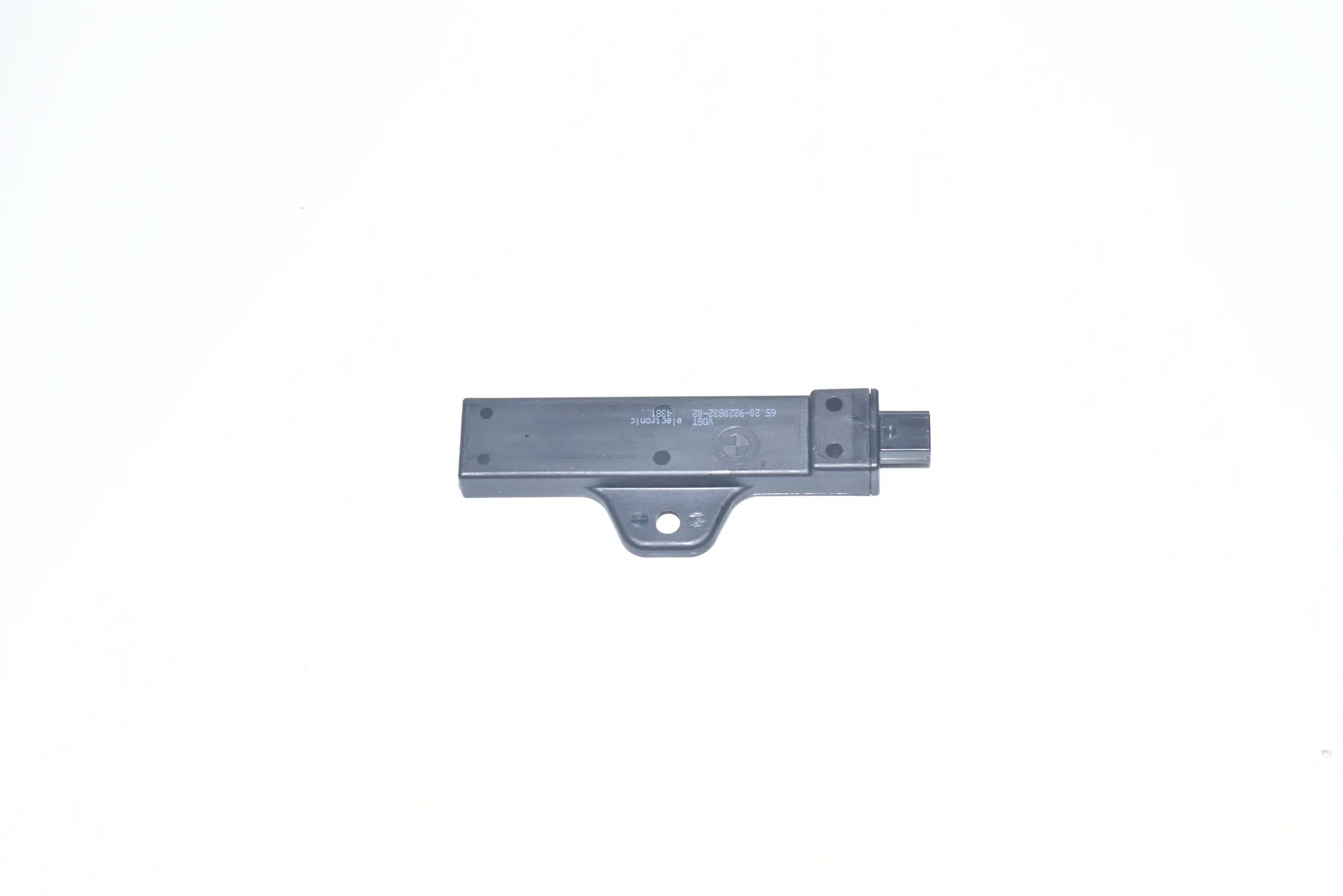 Antenna – OEM 9220832 · BMW i3 (I01) Electric 2019 – 2