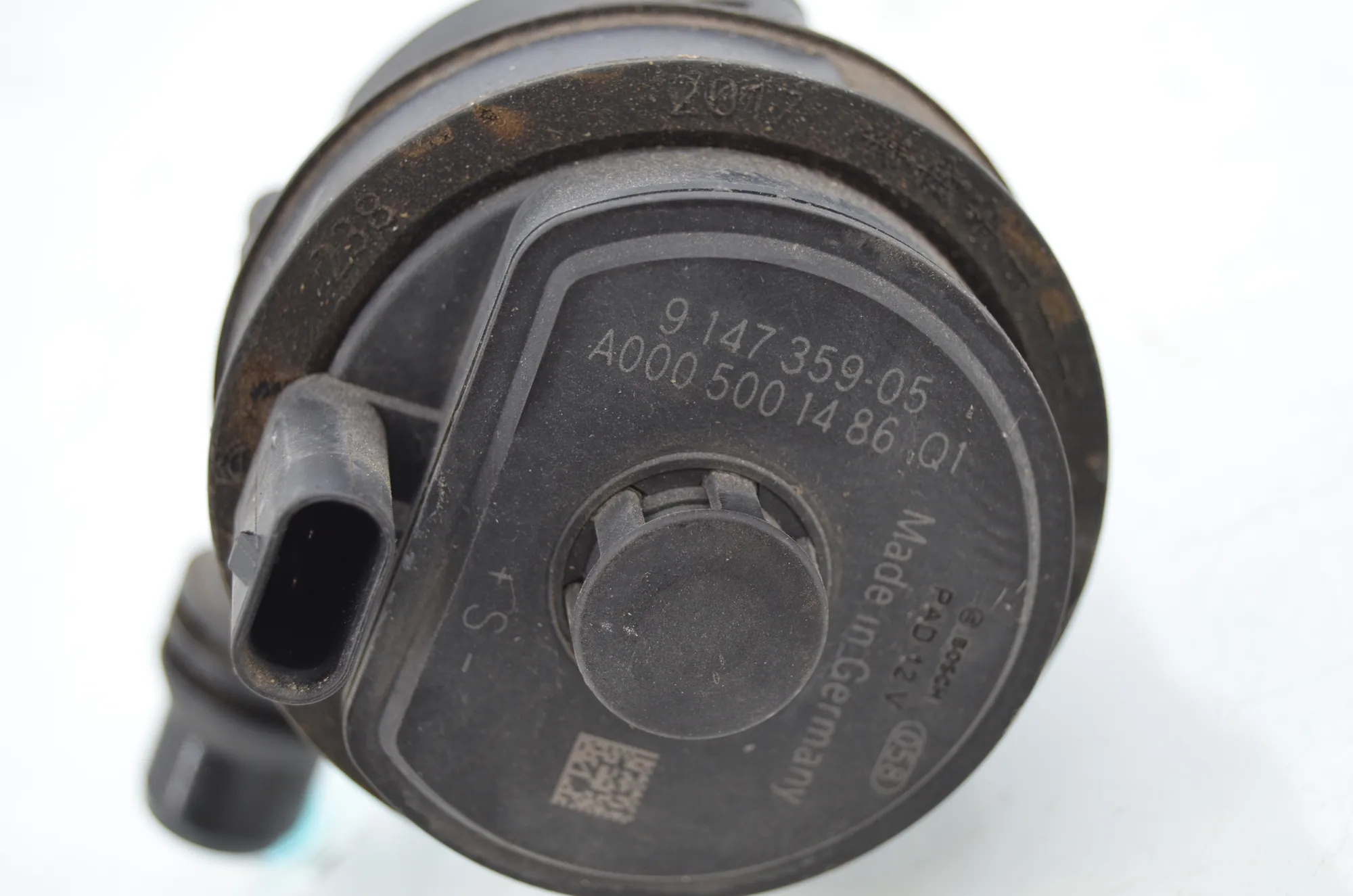 Auxiliary Water Pump – OEM 9147359 · BMW i3 (I01) s Range Extender 2019 – 4