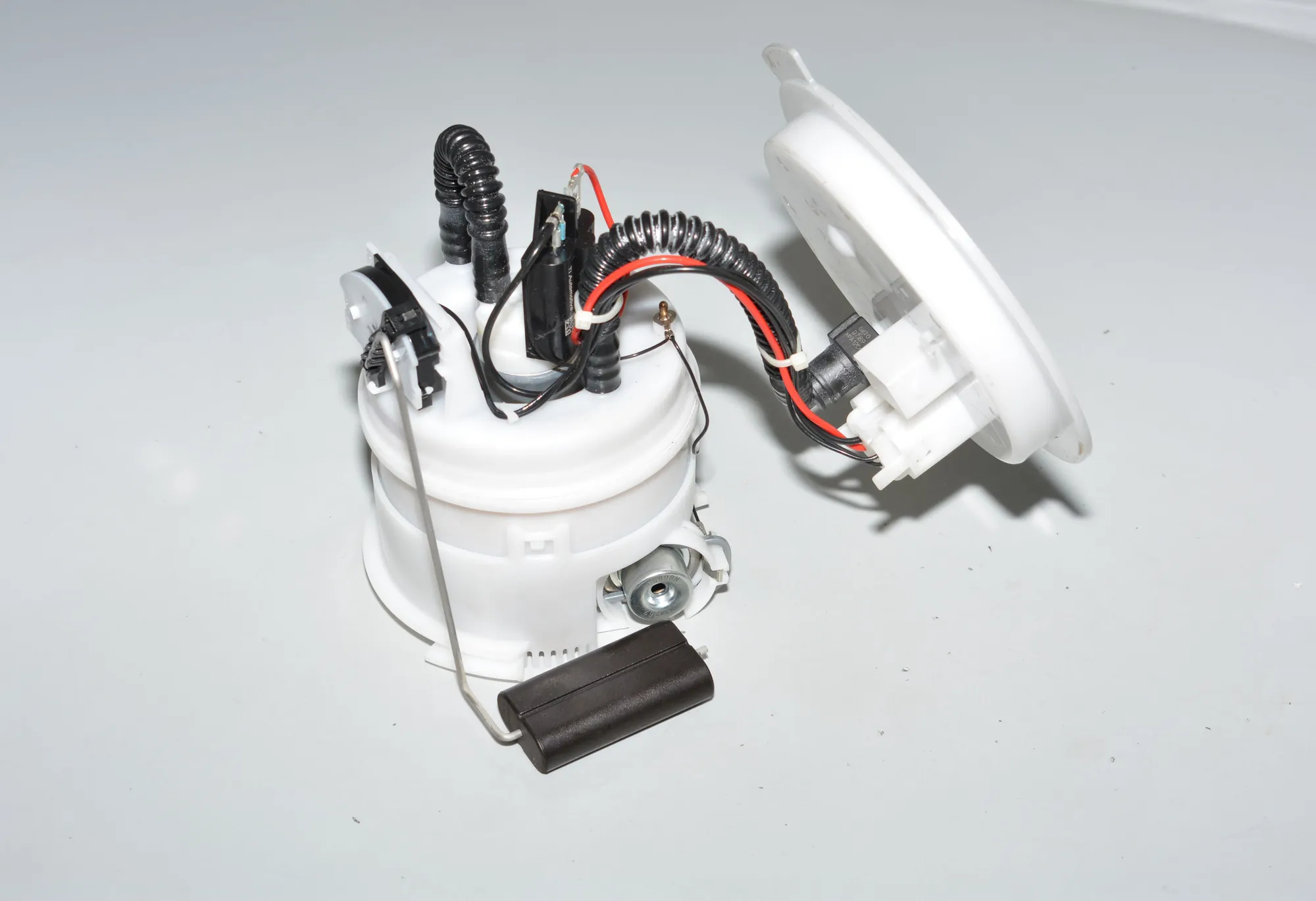 Fuel Tank Pump – OEM 7349443 · BMW i3 (I01) Hybrid 2018 – 3