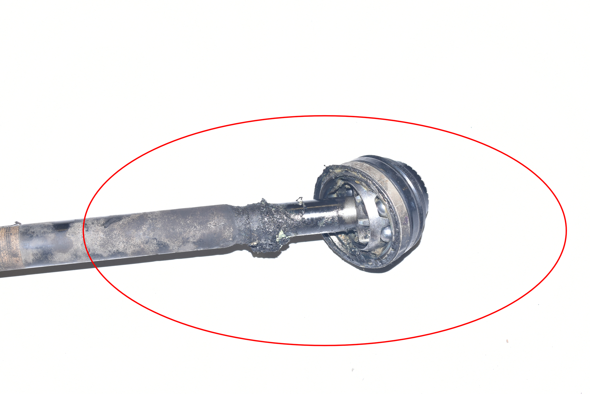 Rear Left Driveshaft – OEM 7641213 · BMW i3 (I01) Hybrid 2018 – 4