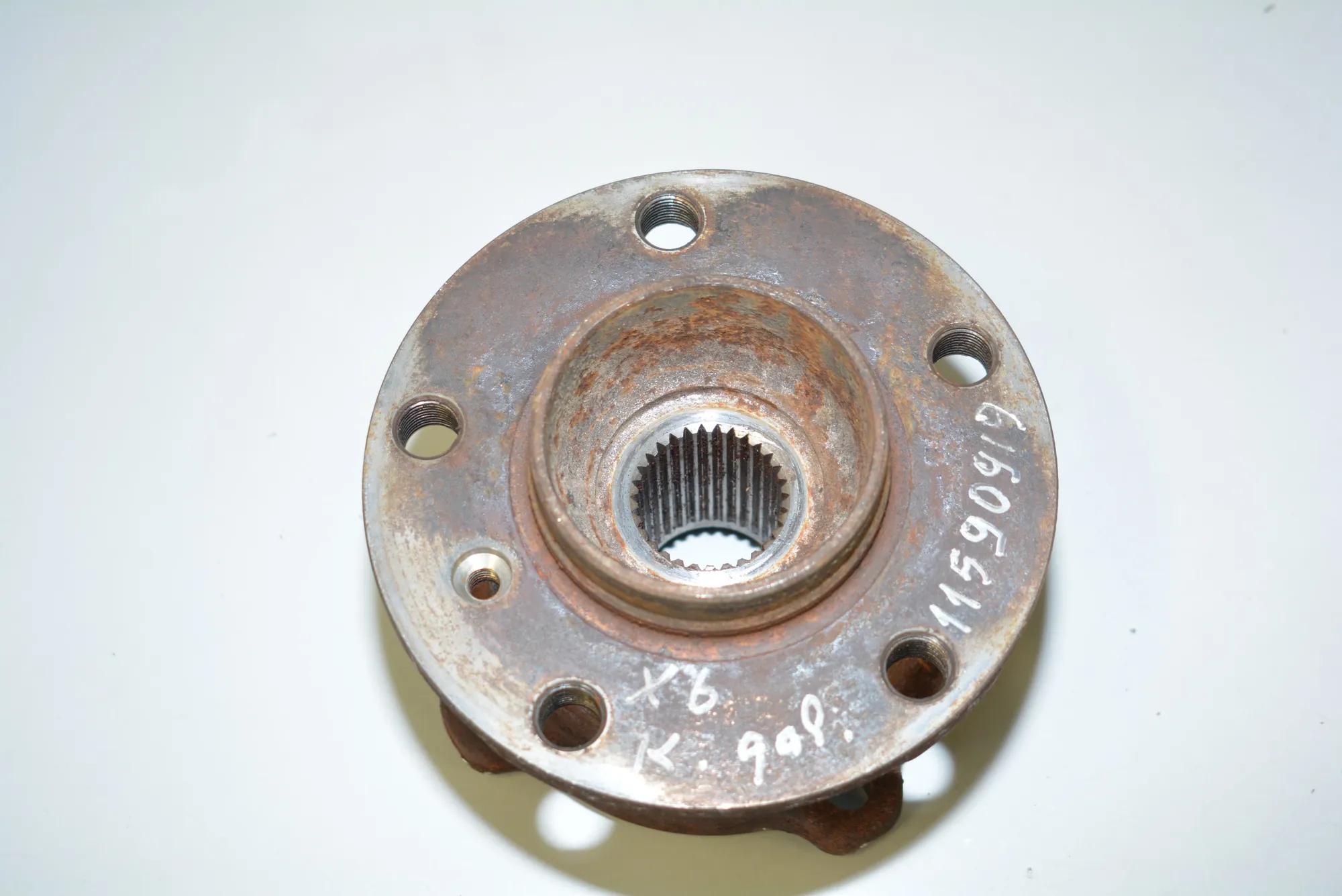 Rear Left Wheel Bearing – OEM 6795961 · BMW X6 (E71, E72) xDrive 35 d 2008 – 2