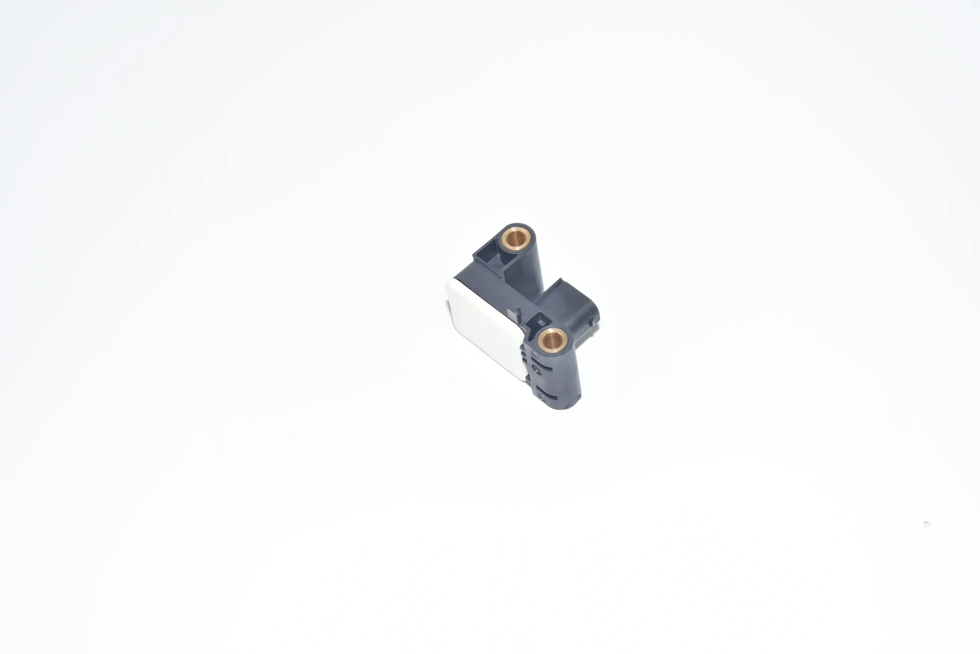 Front Left Impact Sensor – OEM 6956485 · BMW 3 Coupe (E92) 330 d 2010 – 2