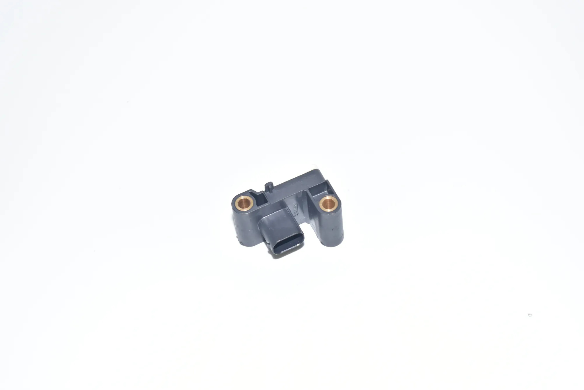 Front Left Impact Sensor – OEM 6956485 · BMW 3 Coupe (E92) 330 d 2010