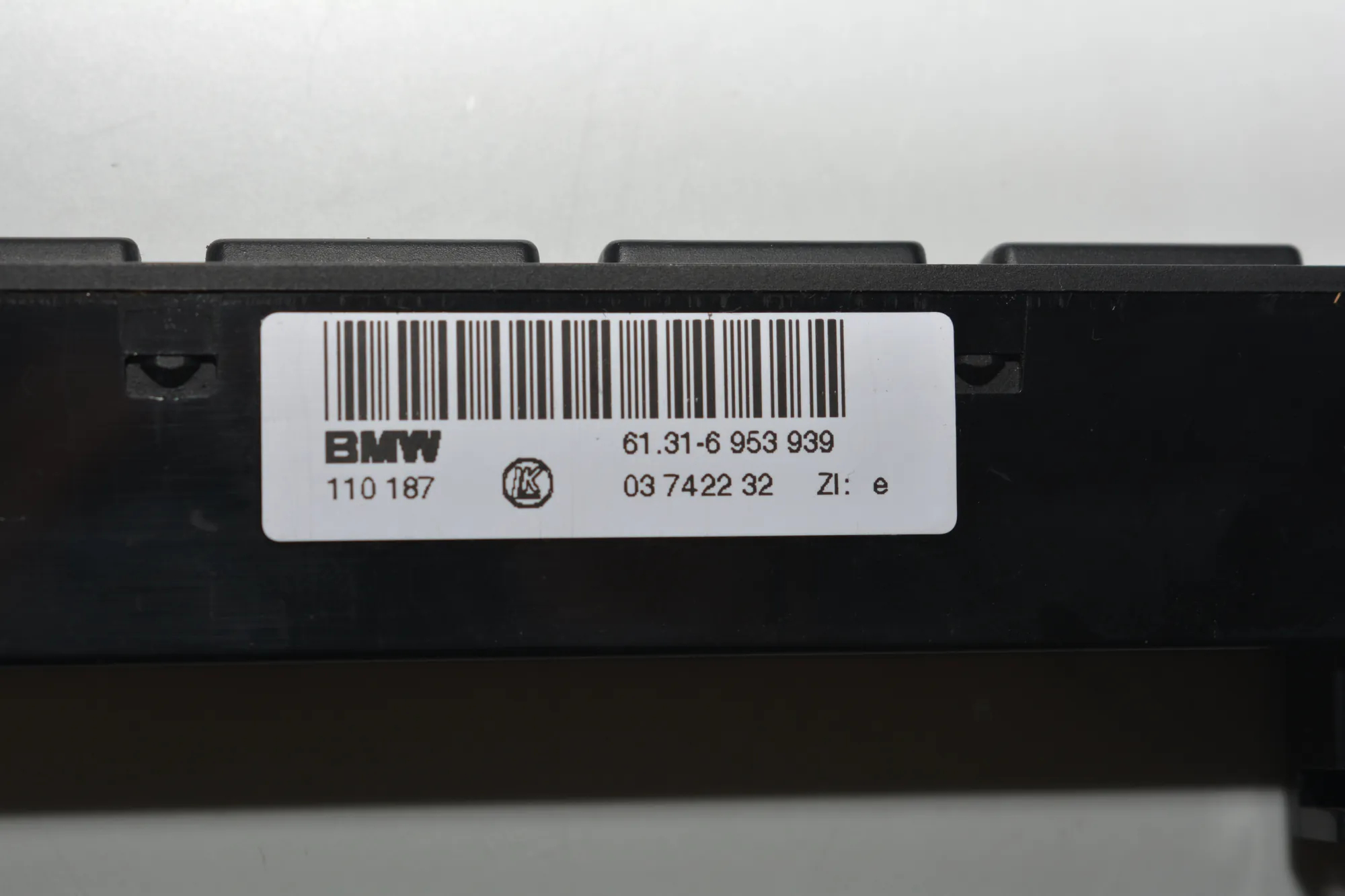 Button Switch Panel – OEM 6953939 · BMW X5 (E53) 3.0 d 2005 – 4