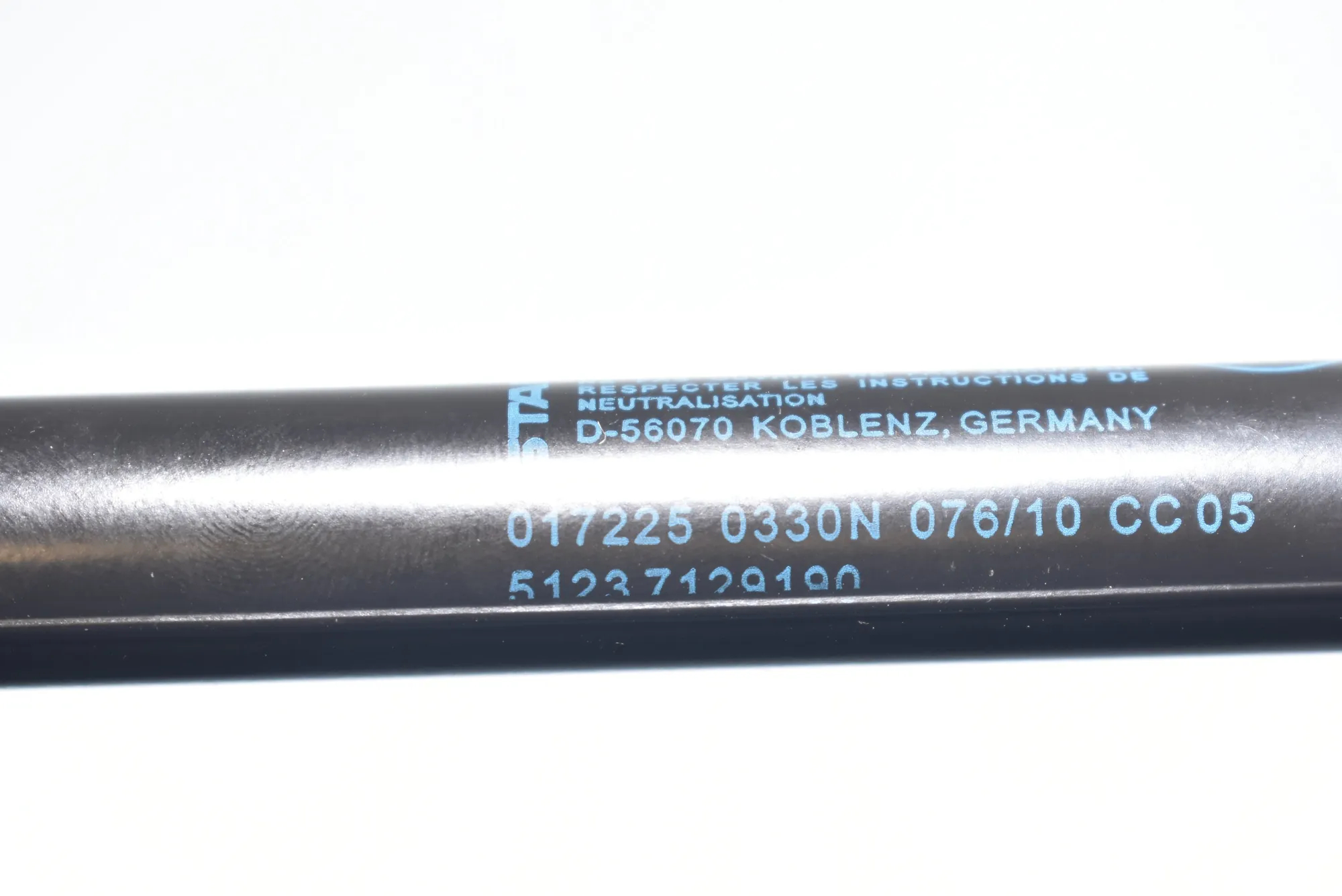Front Left Bonnet Strut – OEM 7129190 · BMW 3 Coupe (E92) 330 d 2010 – 2