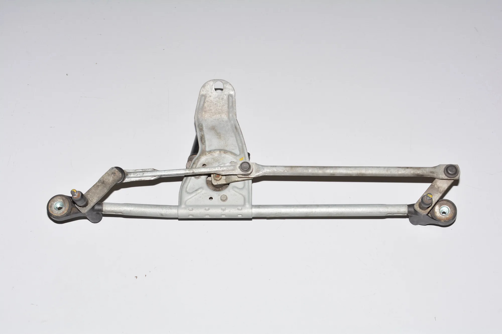 Front Windshield Wiper Mechanism – OEM 7111536 · BMW X5 (E53) 3.0 d 2005 – 3