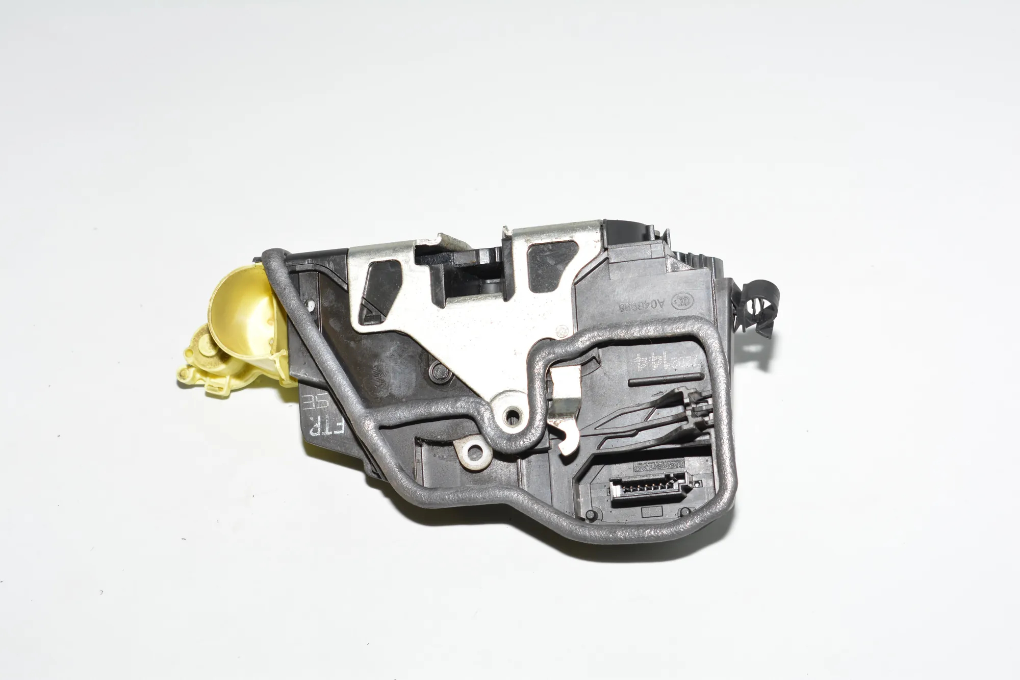 Front Right Door Lock – OEM 7184908 · BMW X6 (E71, E72) xDrive 35 d 2008 – 2