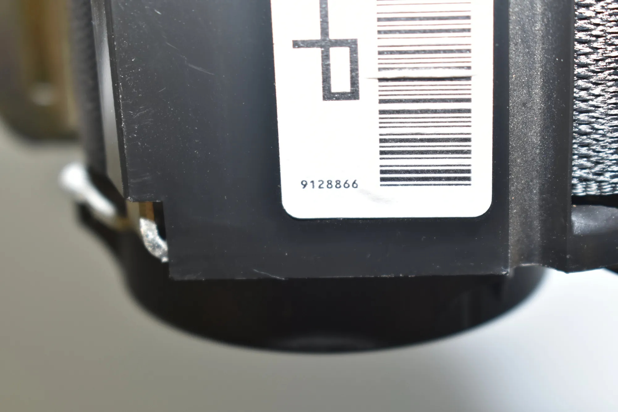 Rear Right Seatbelt – OEM 9128866 · BMW 3 Coupe (E92) 330 d 2010 – 4