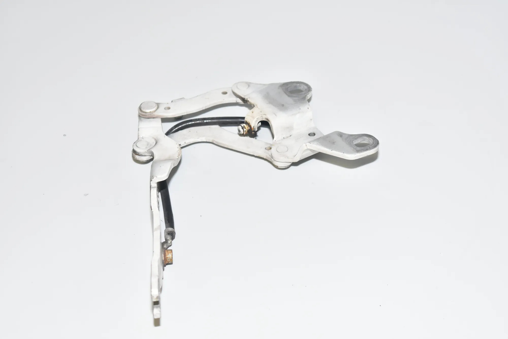 Front Left Bonnet Hinge – OEM 7115263 · BMW 3 Coupe (E92) 330 d 2010 – 3