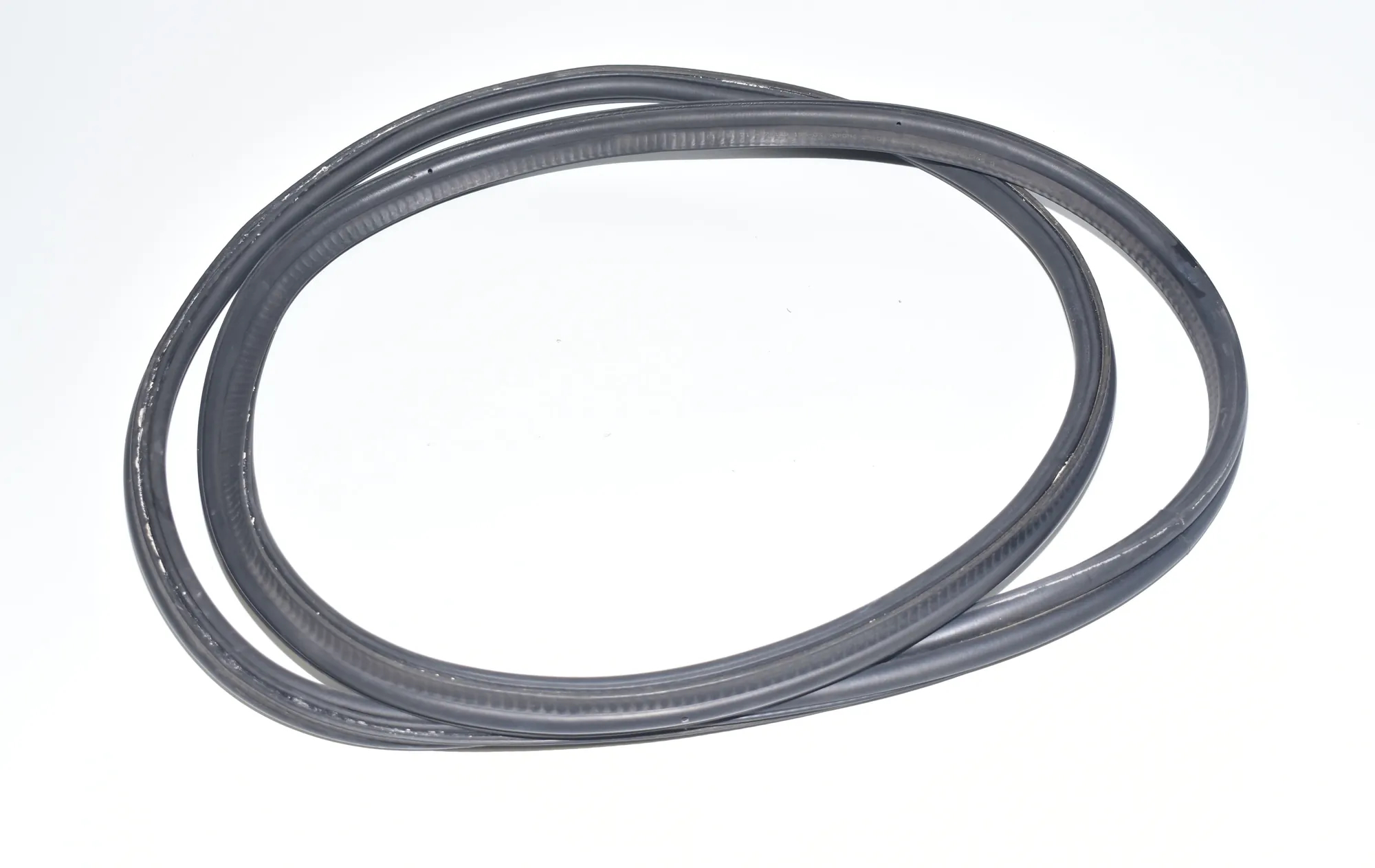 Tailgate Rubber Seal – OEM 7129195 · BMW 3 Coupe (E92) 330 d 2010 – 2