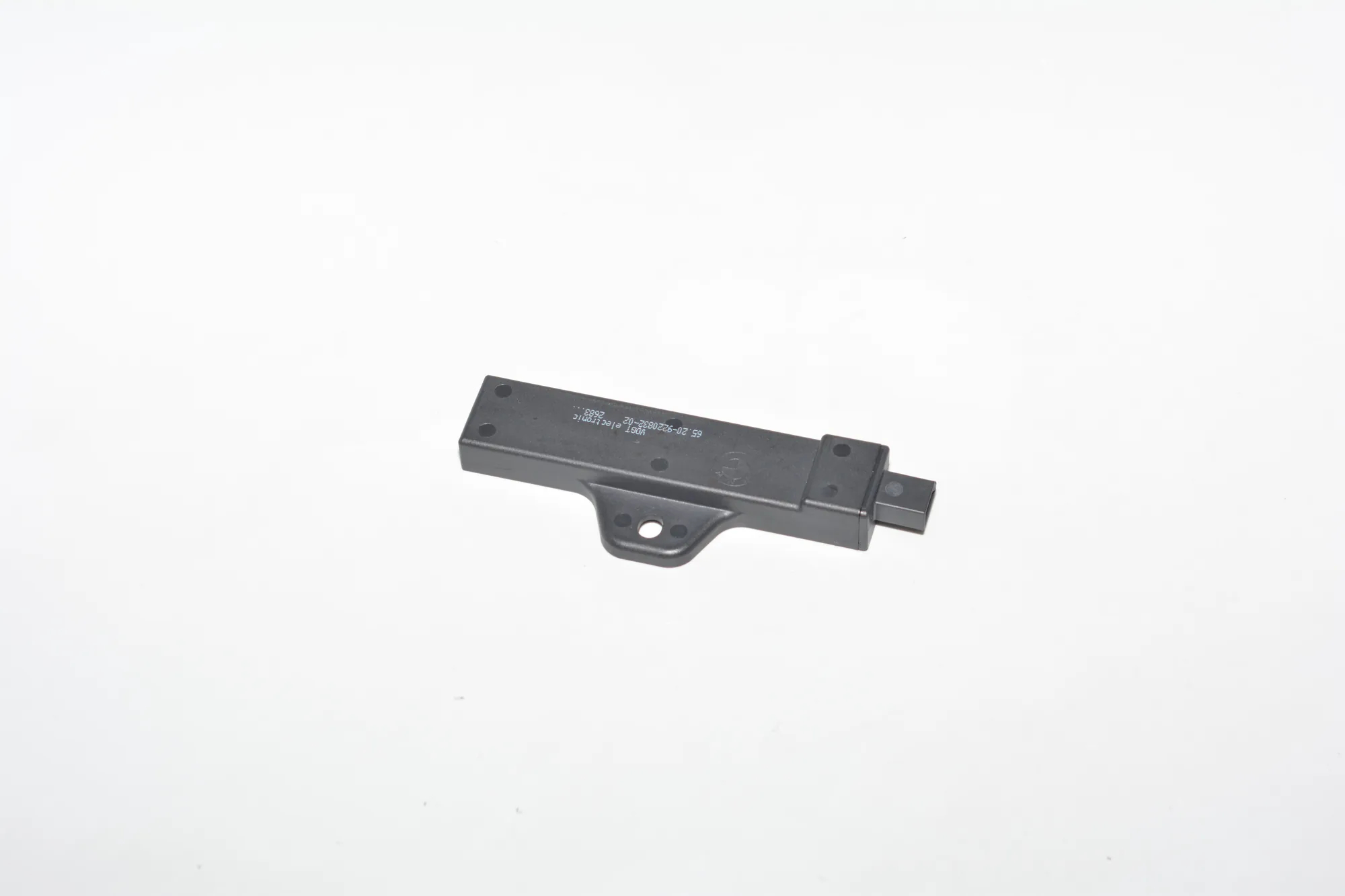 Antenna – OEM 9220832 · BMW i3 (I01) Hybrid 2018 – 2