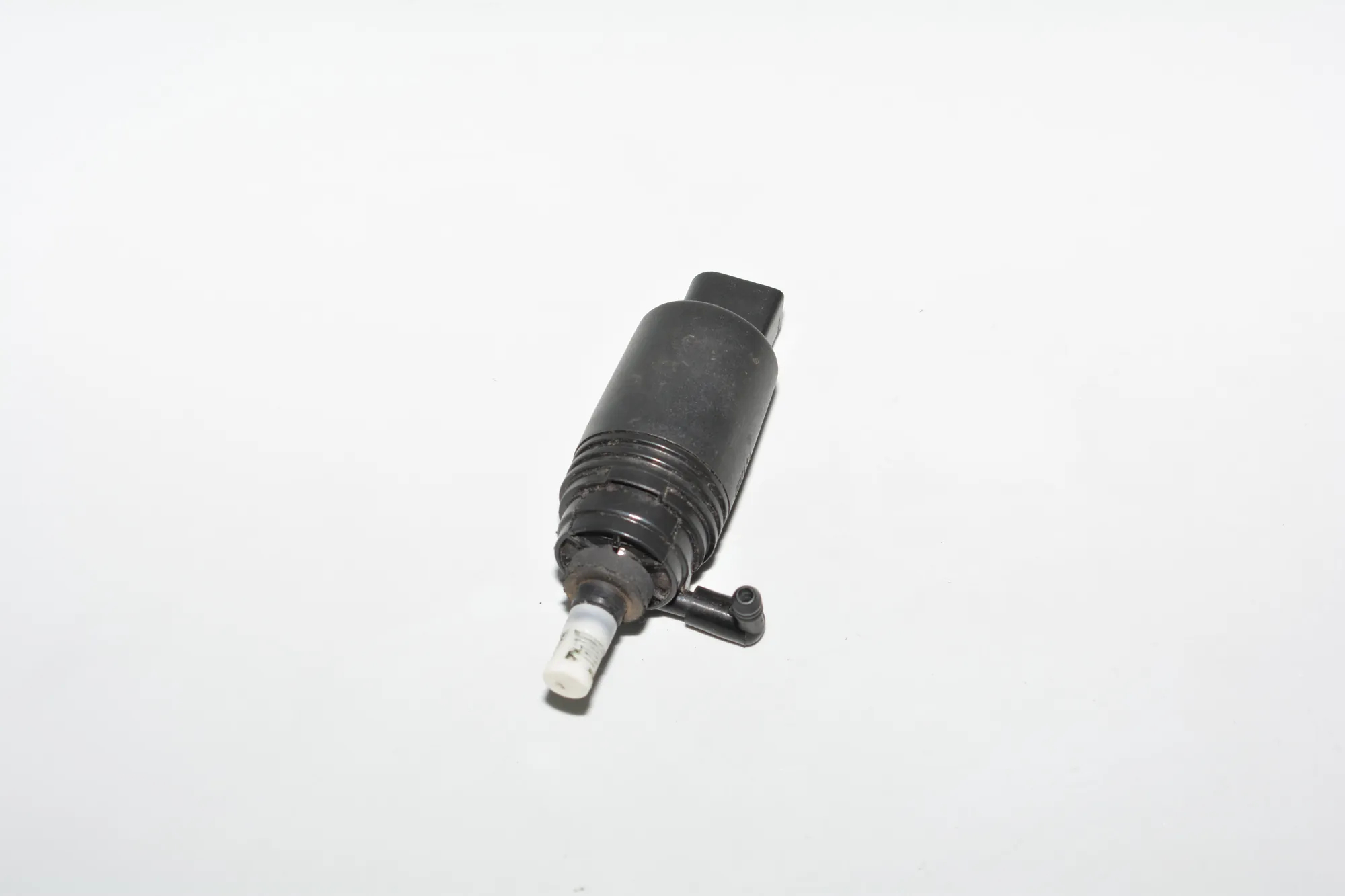 Washer Tank Motor – OEM 8377612 · BMW 5 (E39) 525 d 2001