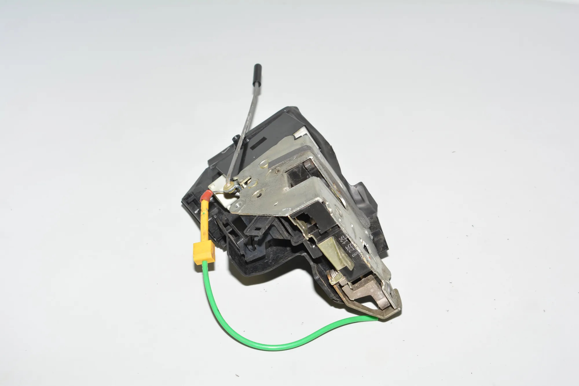 Front Right Door Lock – OEM 8352165 · BMW 5 (E39) 525 d 2001 – 4