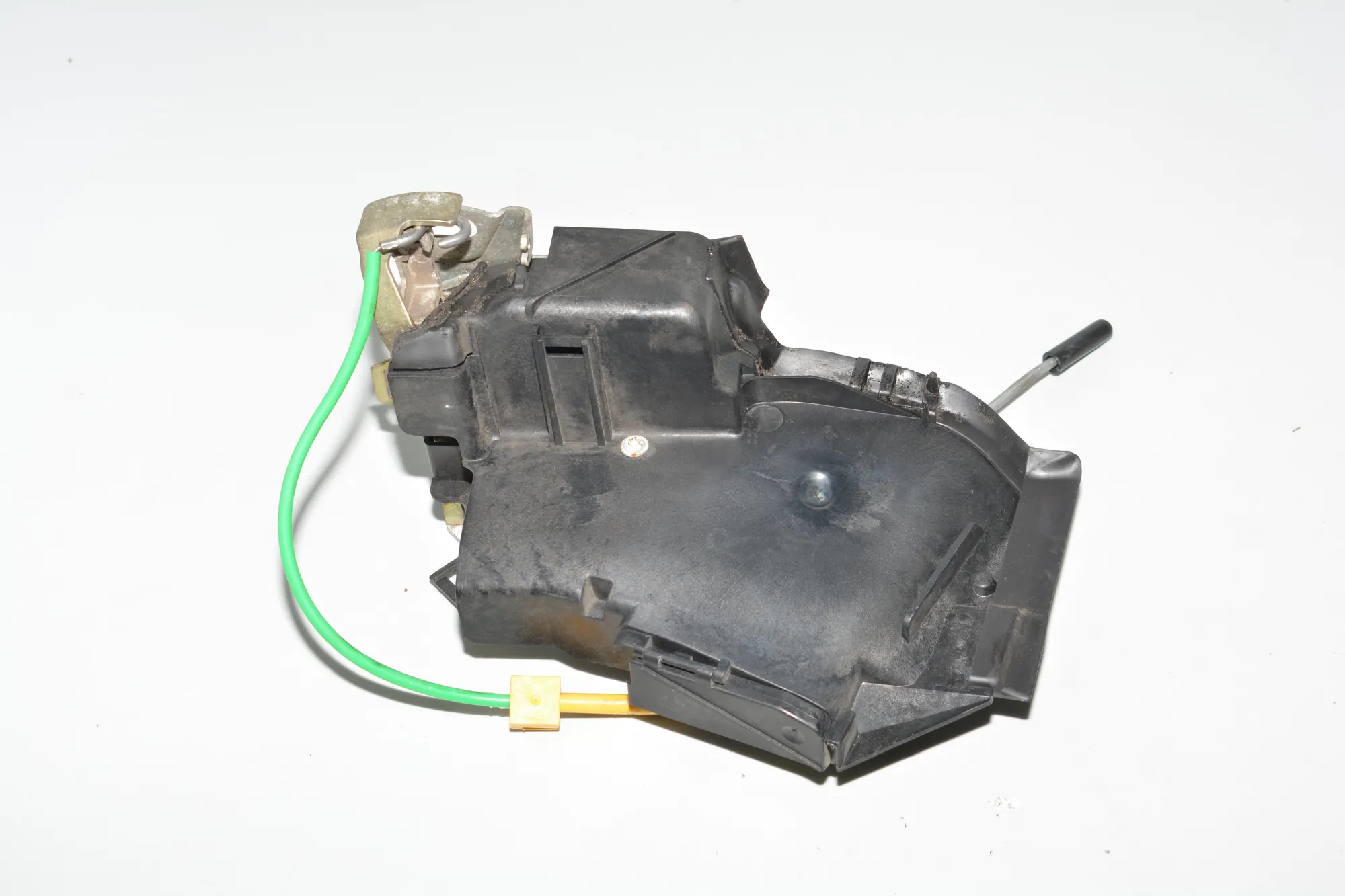 Front Right Door Lock – OEM 8352165 · BMW 5 (E39) 525 d 2001 – 2