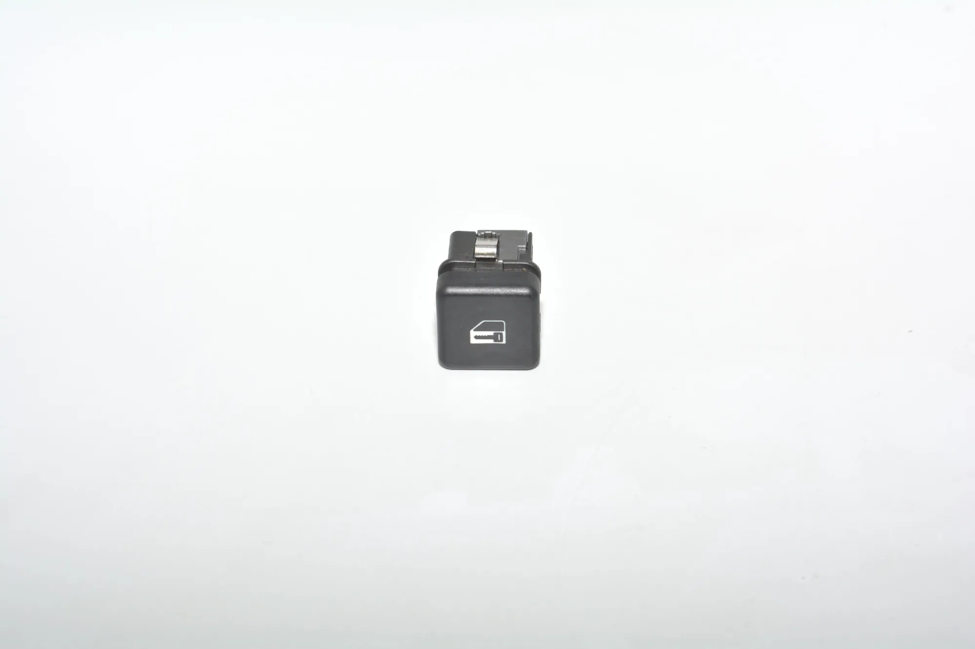 Switches – OEM 8360828 · BMW 5 (E39) 525 d 2001