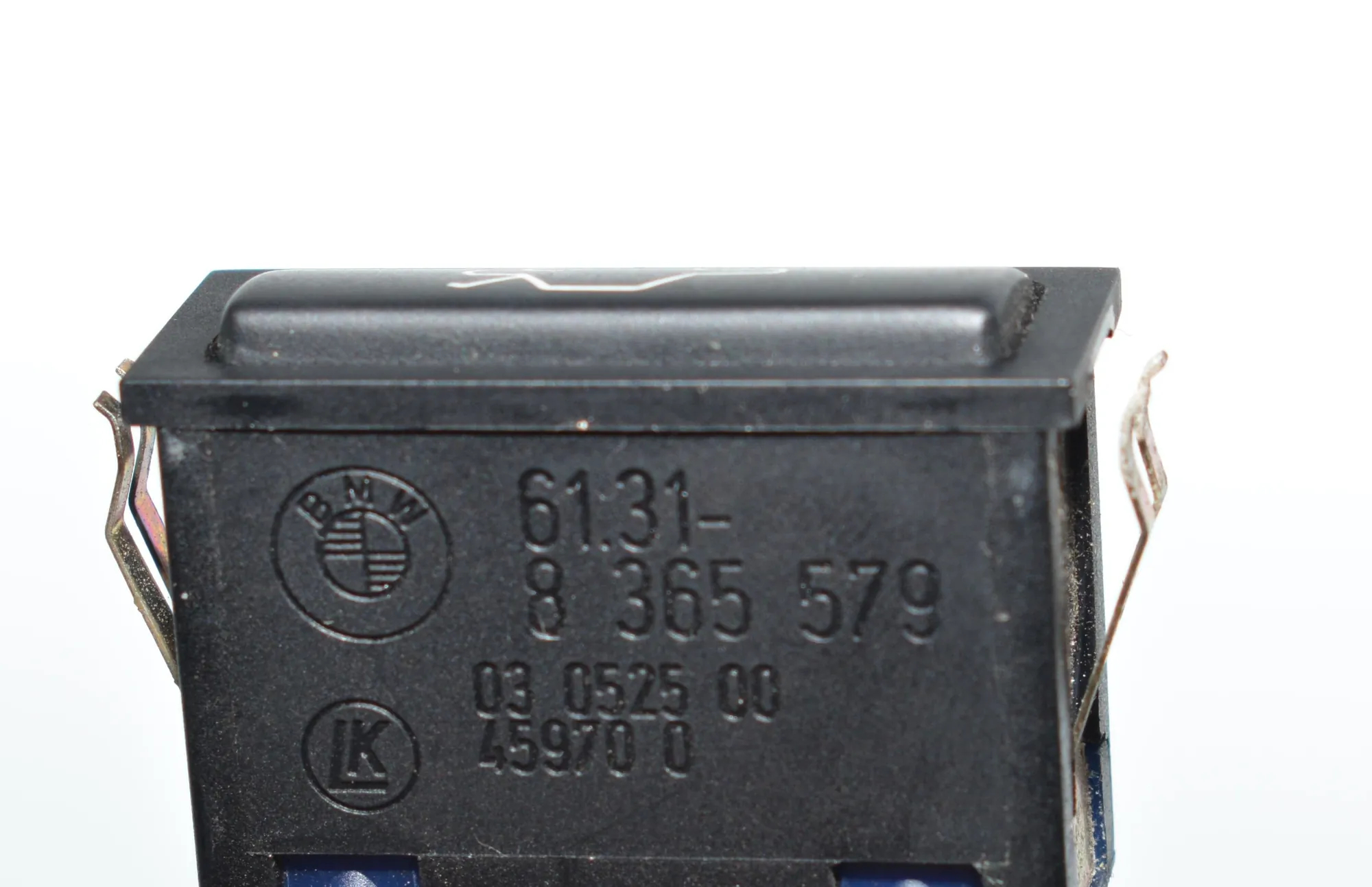Switches – OEM 8365579 · BMW 5 (E39) 525 d 2001 – 5