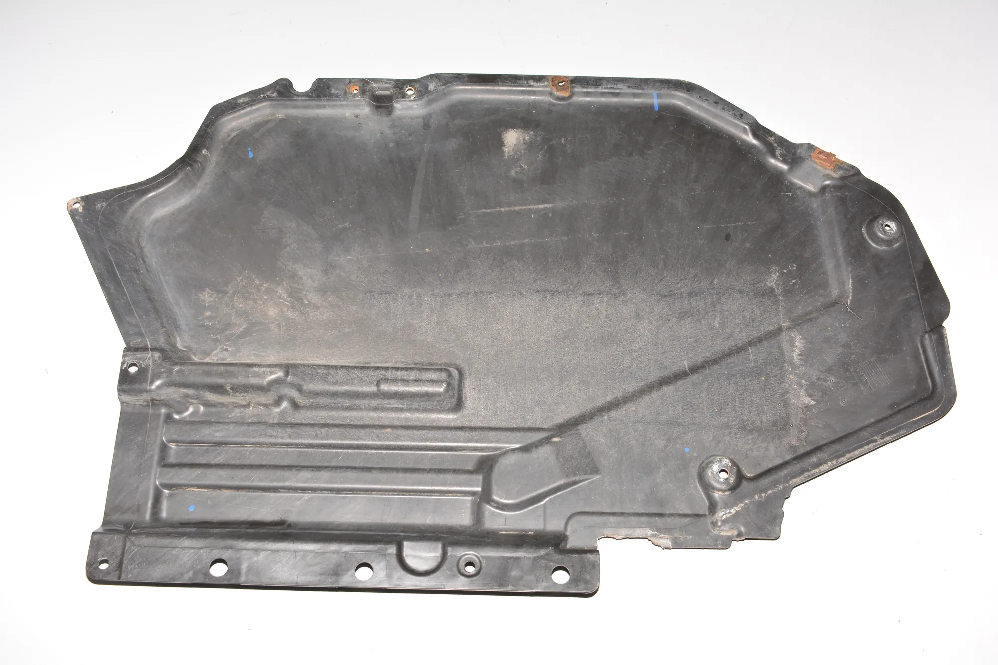 Rear Left Underbody Cover – OEM 7158405 · BMW X6 (E71, E72) xDrive 35 d 2008