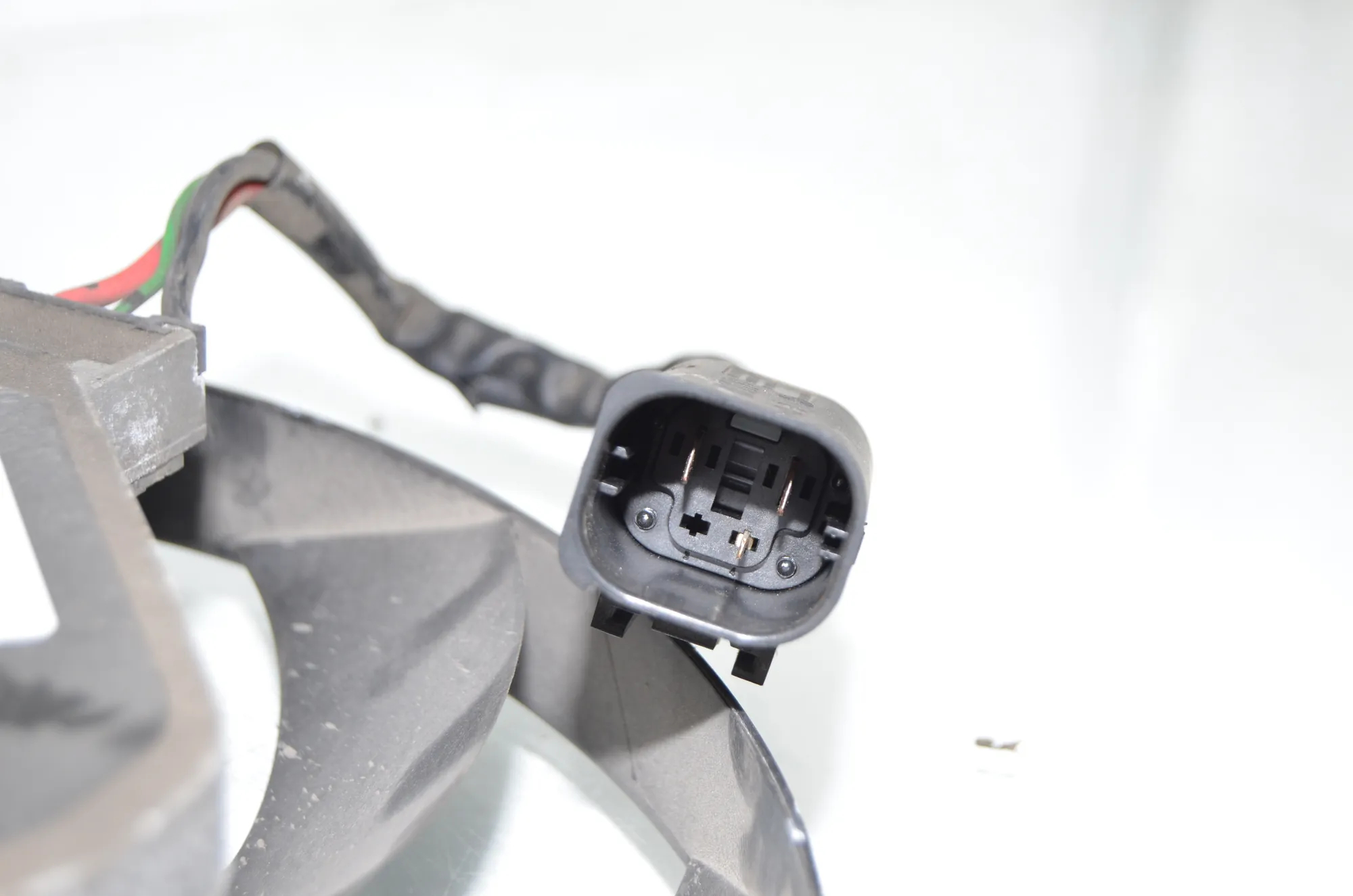 A/C Air Condition Fan – OEM 8641948 · BMW i3 (I01) s Range Extender 2019 – 3