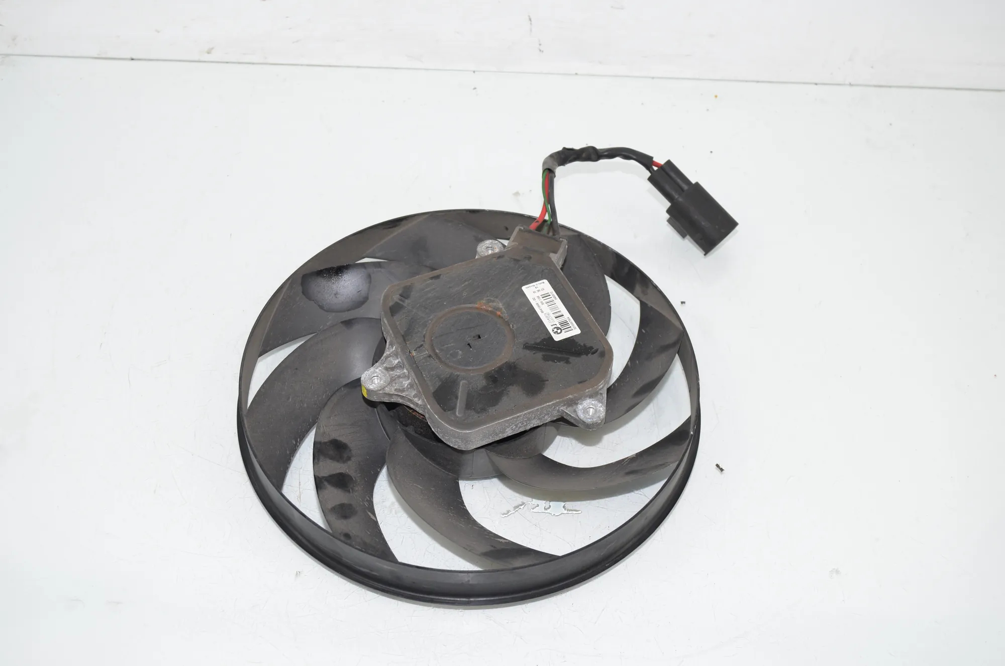 A/C Air Condition Fan – OEM 8641948 · BMW i3 (I01) s Range Extender 2019 – 2