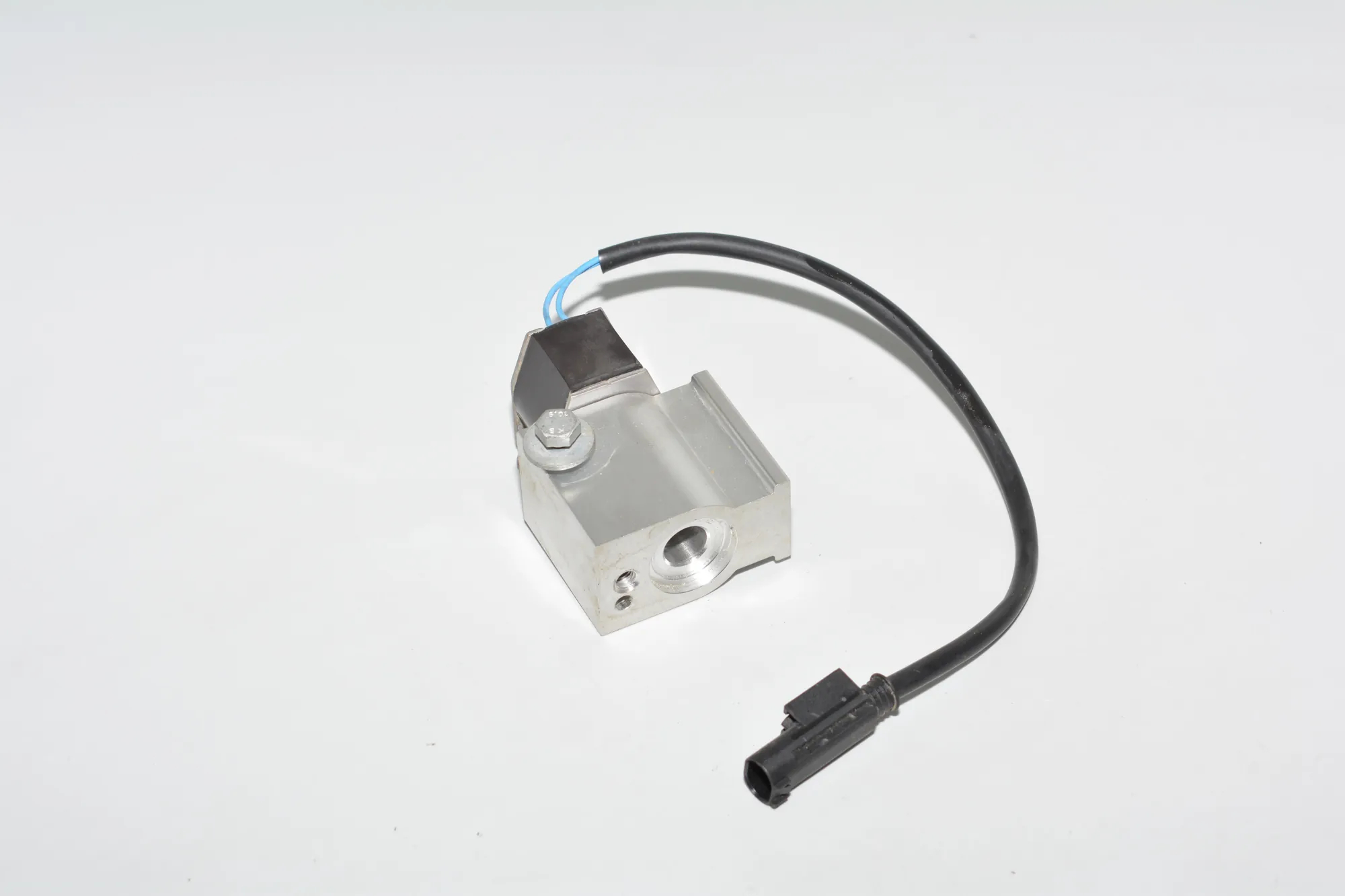 Other Control Units – OEM 9292571 · BMW i3 (I01) Hybrid 2018 – 4