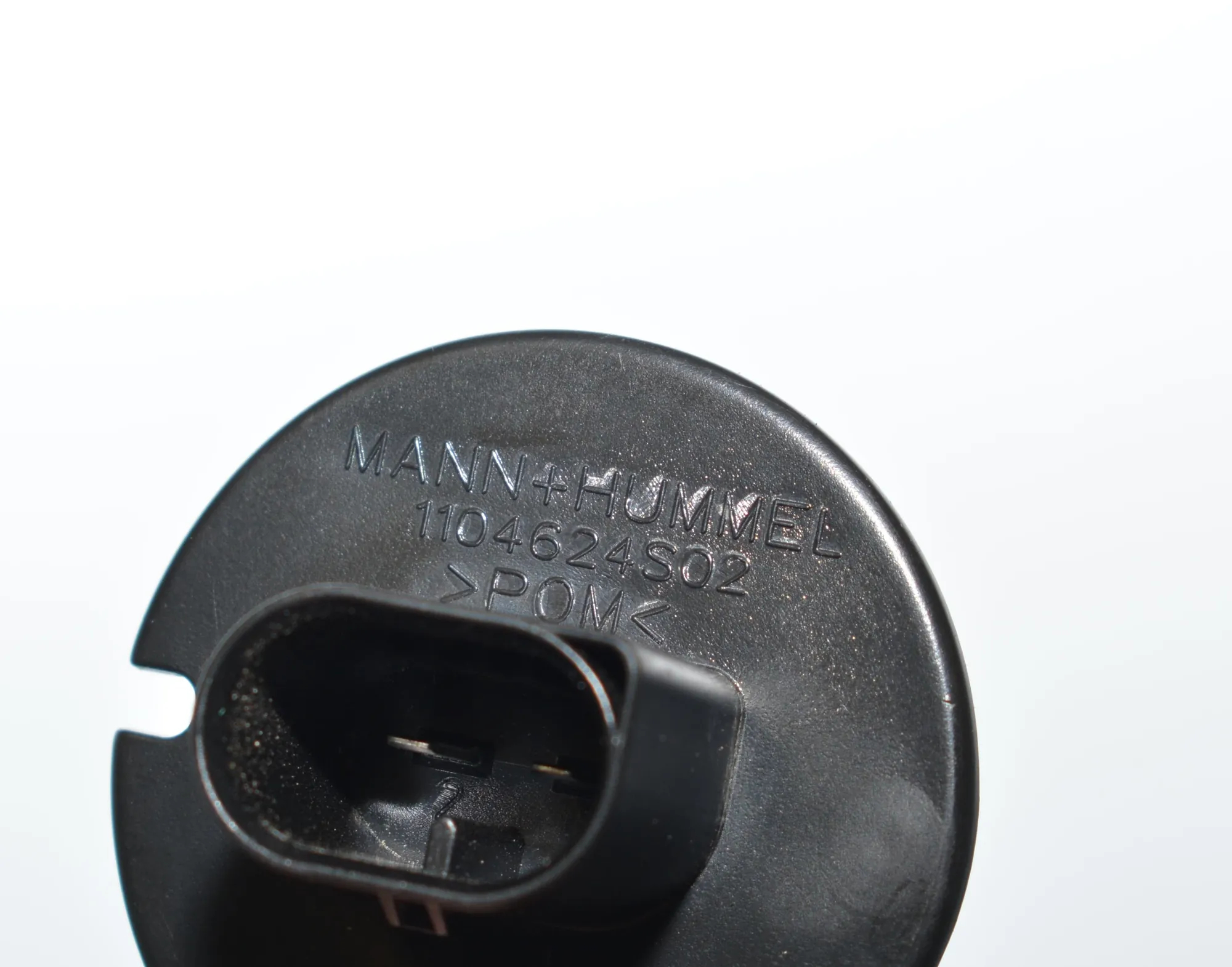 Window Fluid Level Sensor – OEM 1104624 · BMW i3 (I01) Hybrid 2018 – 4