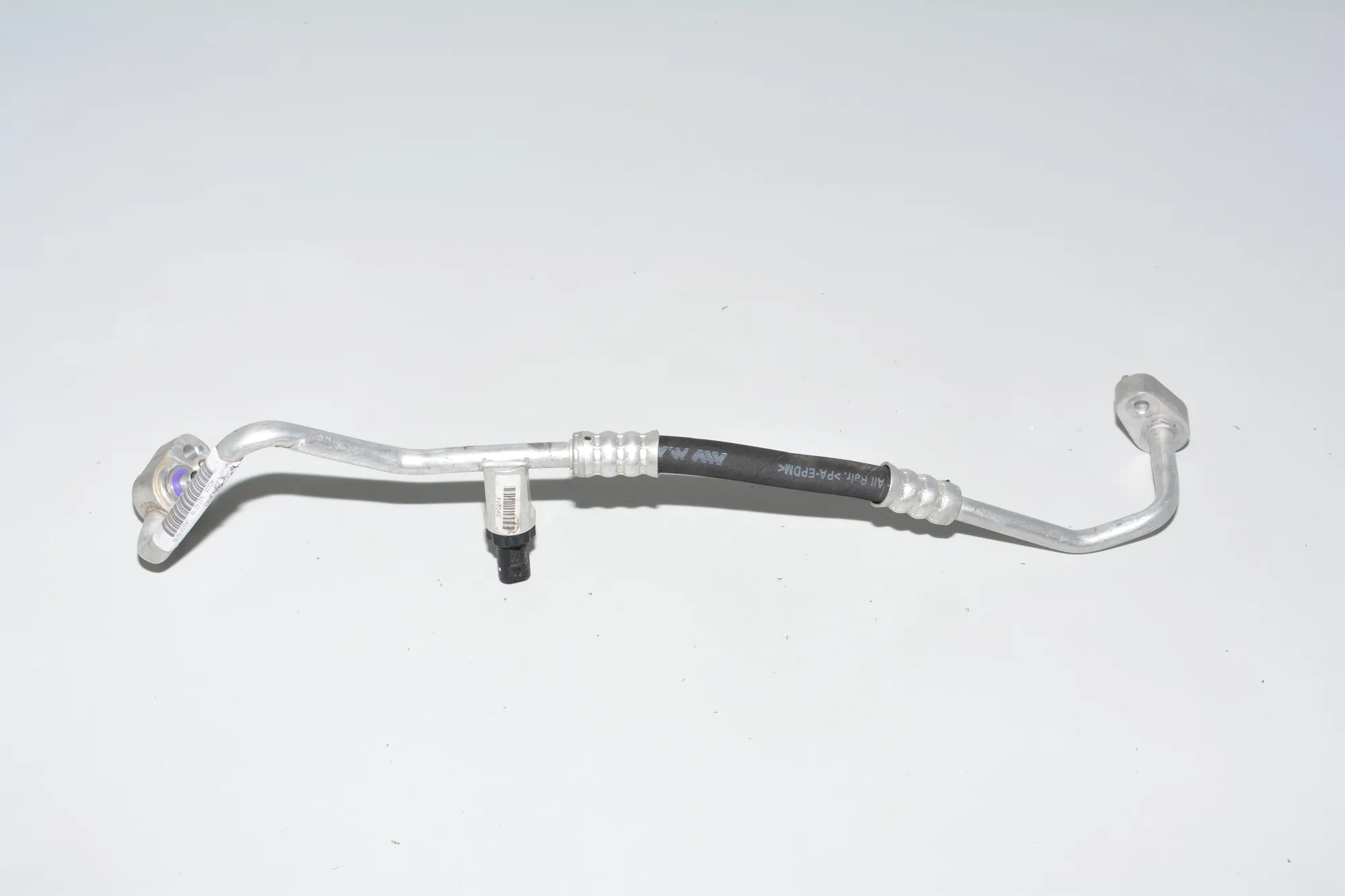 A/C Air Con Hose Pipe – OEM 9291157 · BMW i3 (I01) Hybrid 2018 – 4