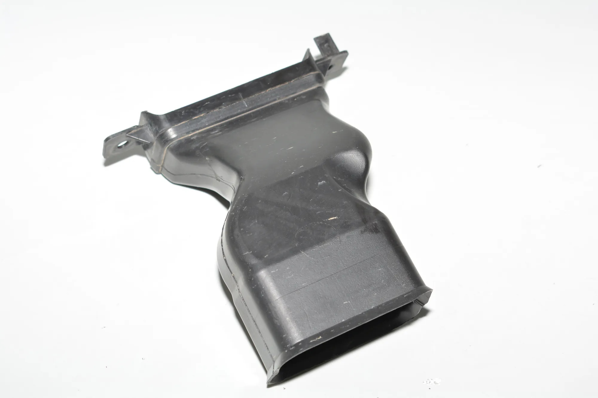 Other Interior Parts – OEM 9309567 · BMW i3 (I01) Hybrid 2018