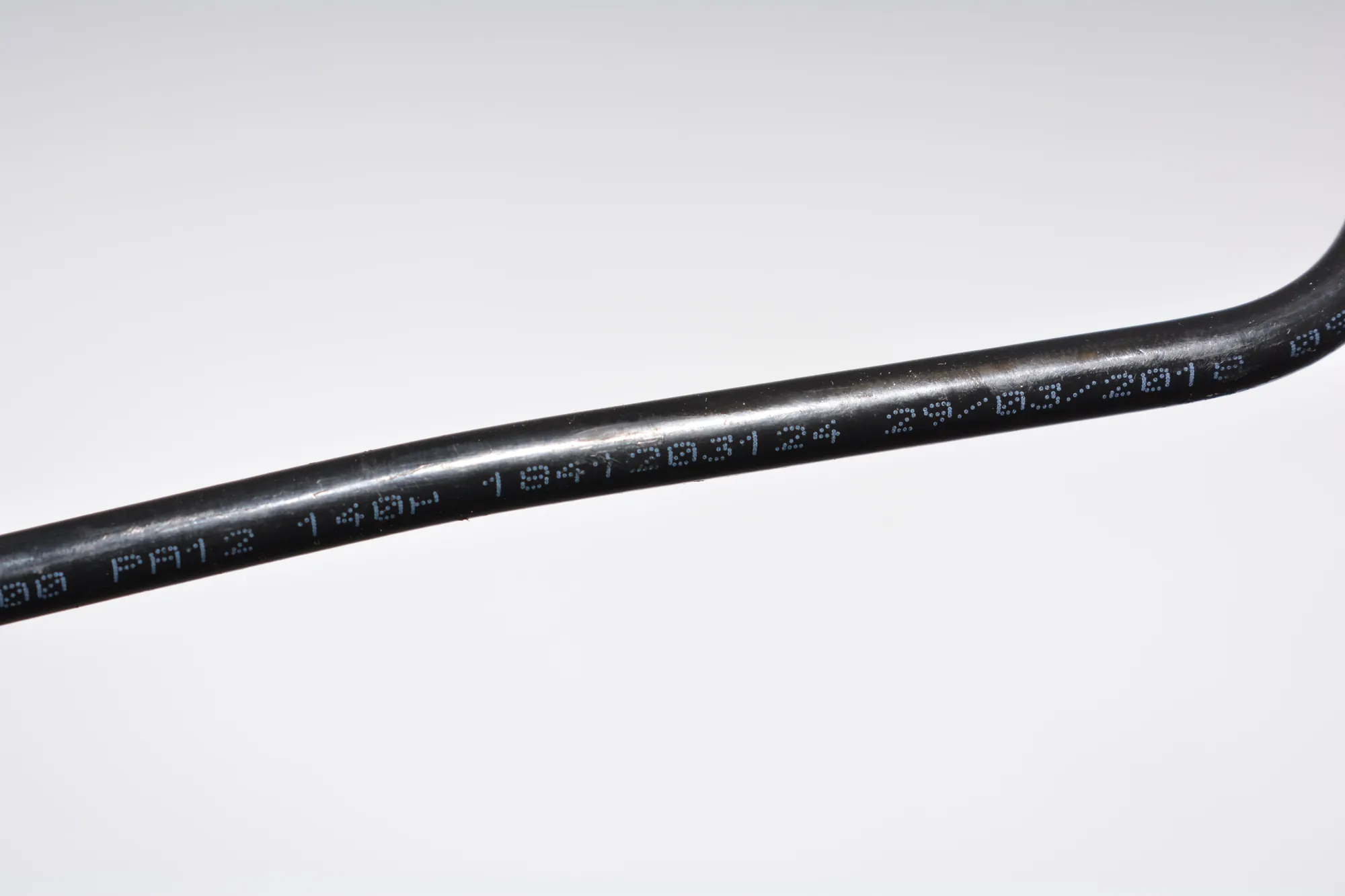 Other tubes – OEM 1841203124 · BMW i3 (I01) Hybrid 2018 – 4