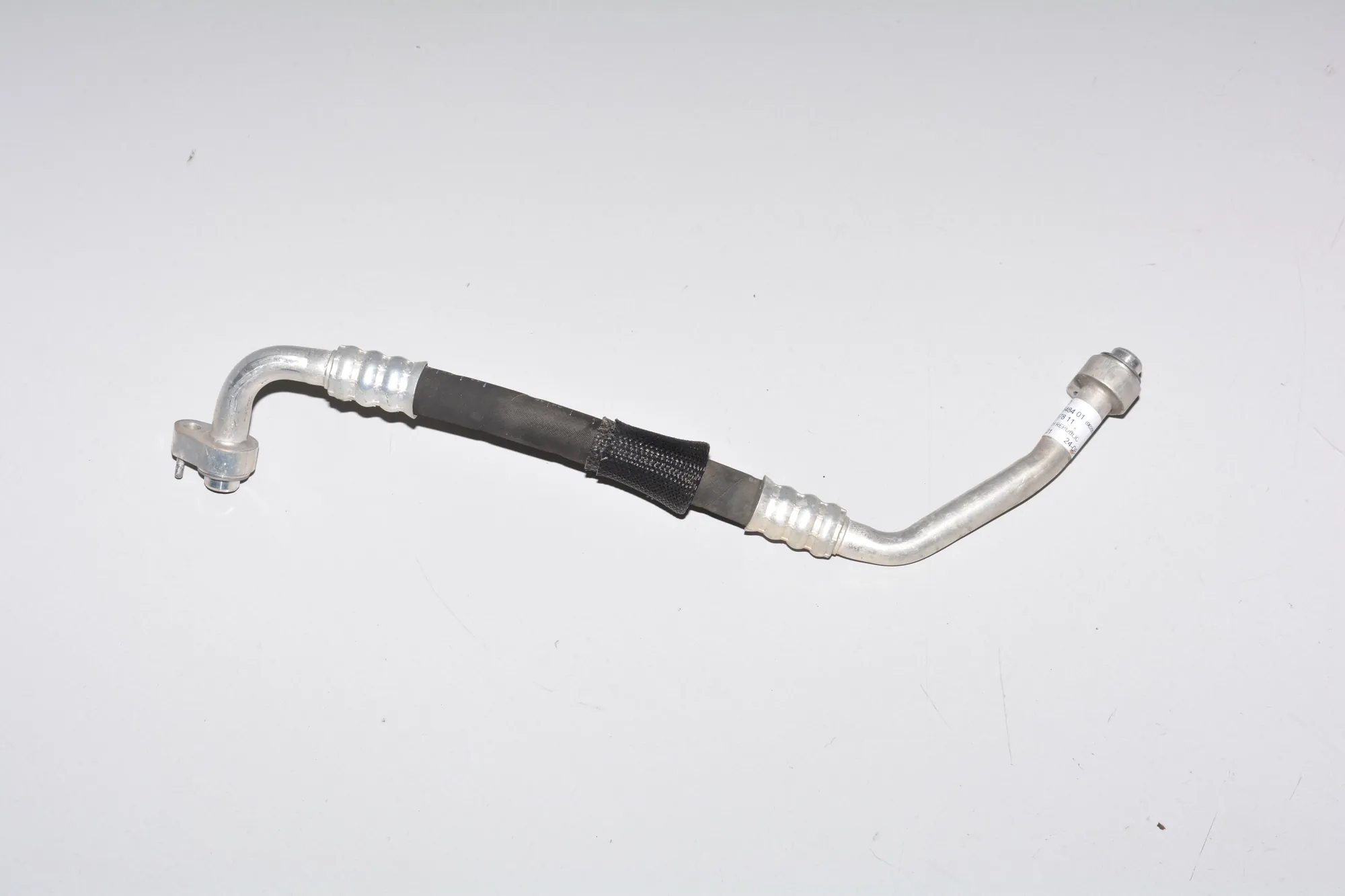 A/C Air Con Hose Pipe – OEM 9335484 · BMW i3 (I01) Hybrid 2018