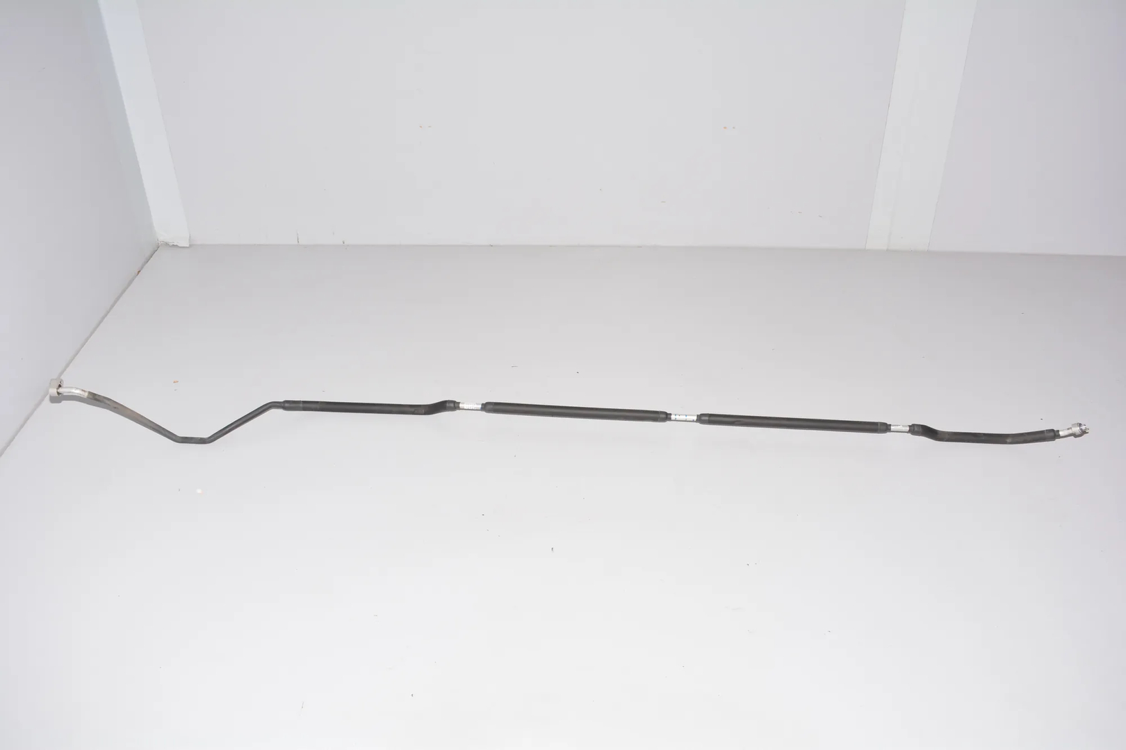 A/C Air Con Hose Pipe – OEM 9296786 · BMW i3 (I01) Hybrid 2018