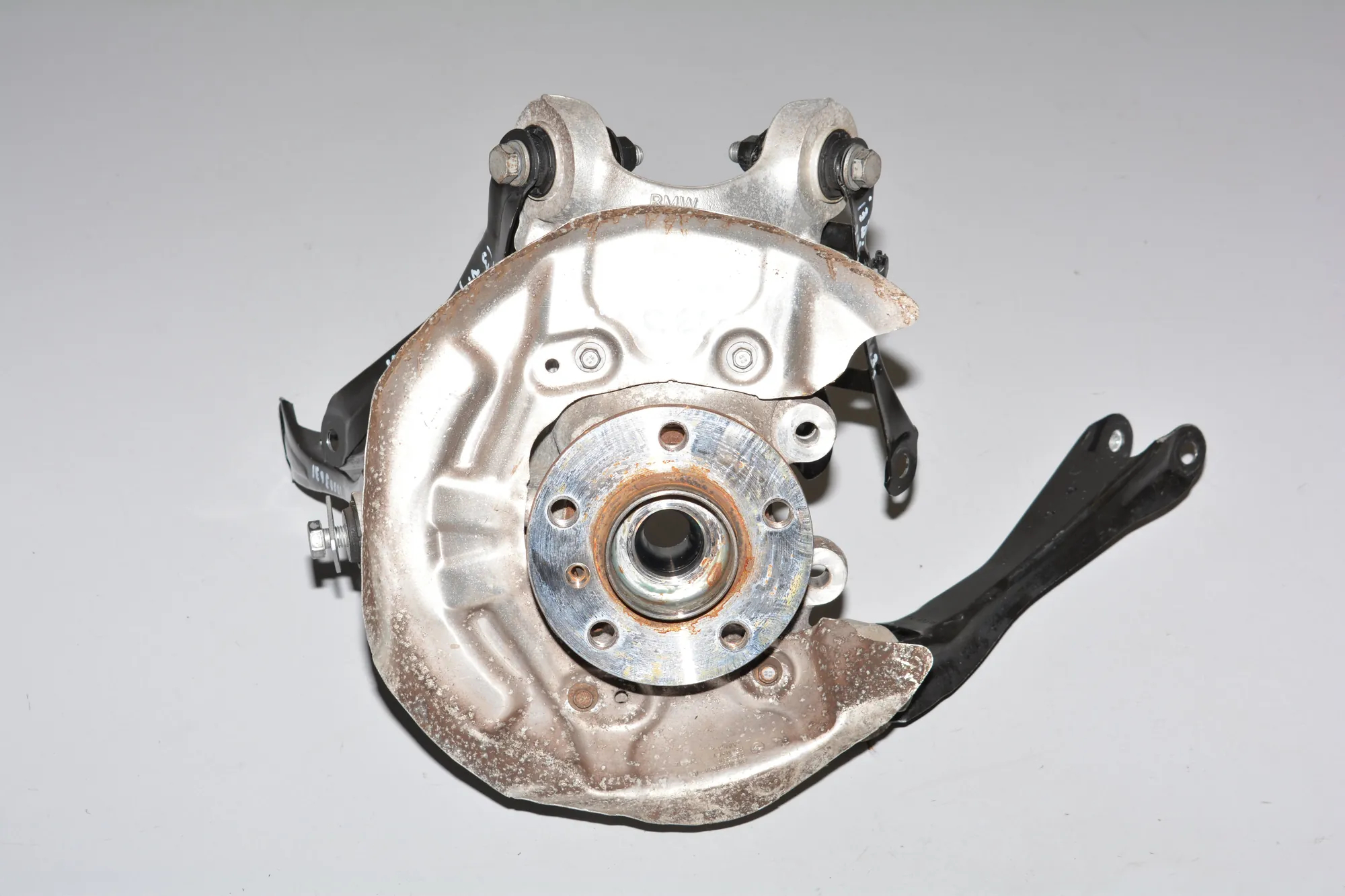 Rear Right Wheel Hub – OEM 6852162 · BMW i3 (I01) Hybrid 2018