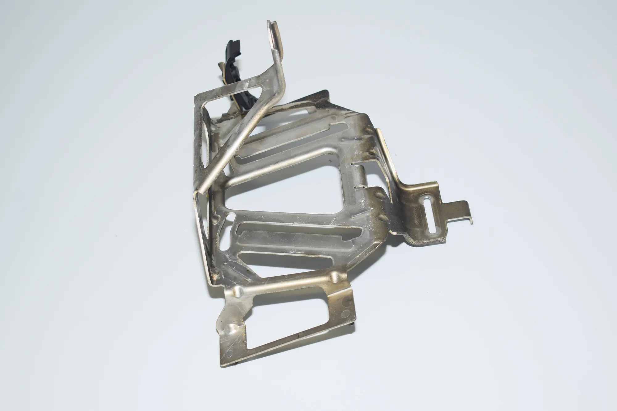 Other Body Parts – OEM 9251524 · BMW i3 (I01) Hybrid 2018 – 2