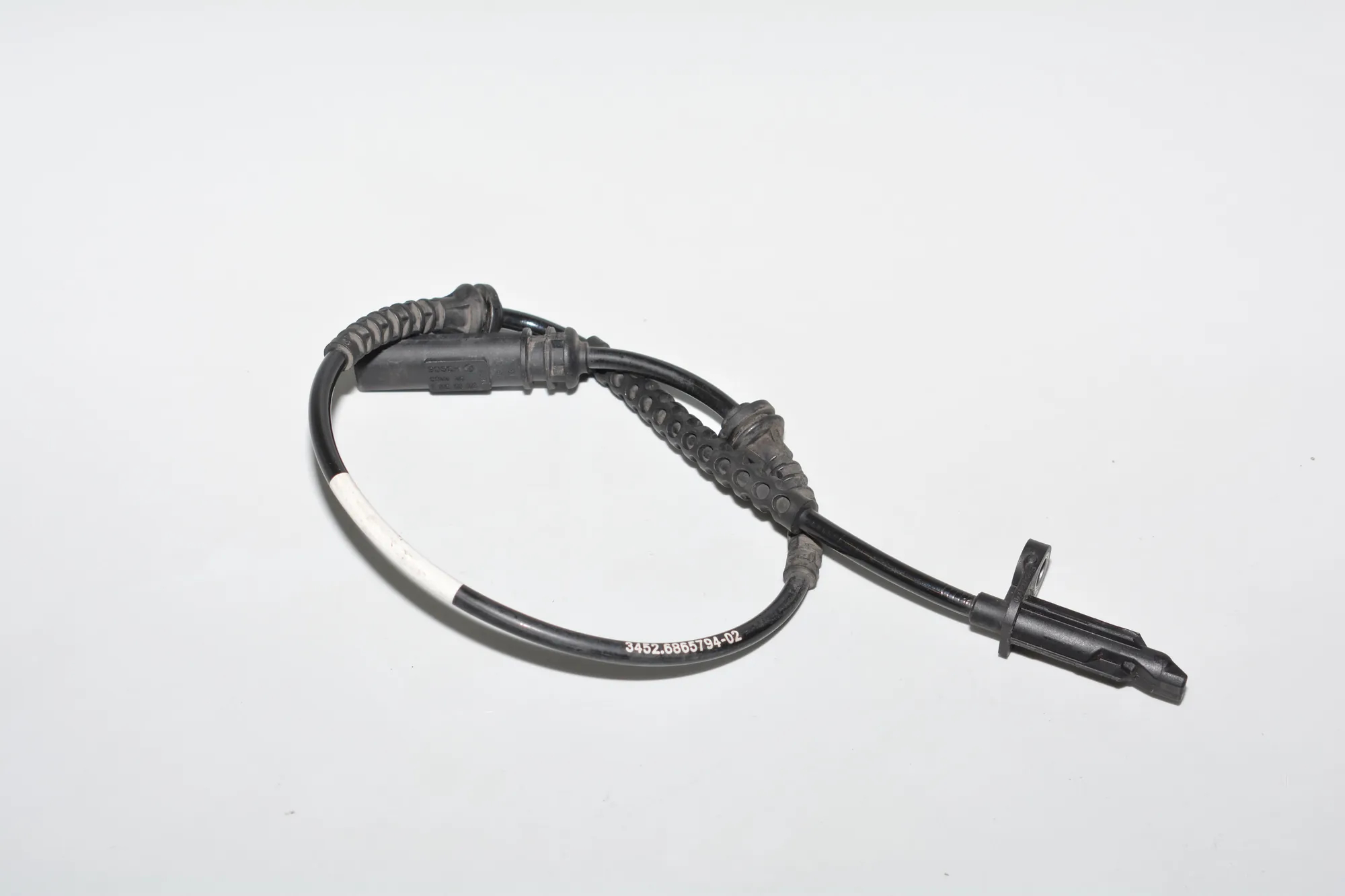 Front Right ABS Sensor – OEM 6865794 · BMW i3 (I01) Hybrid 2018 – 3