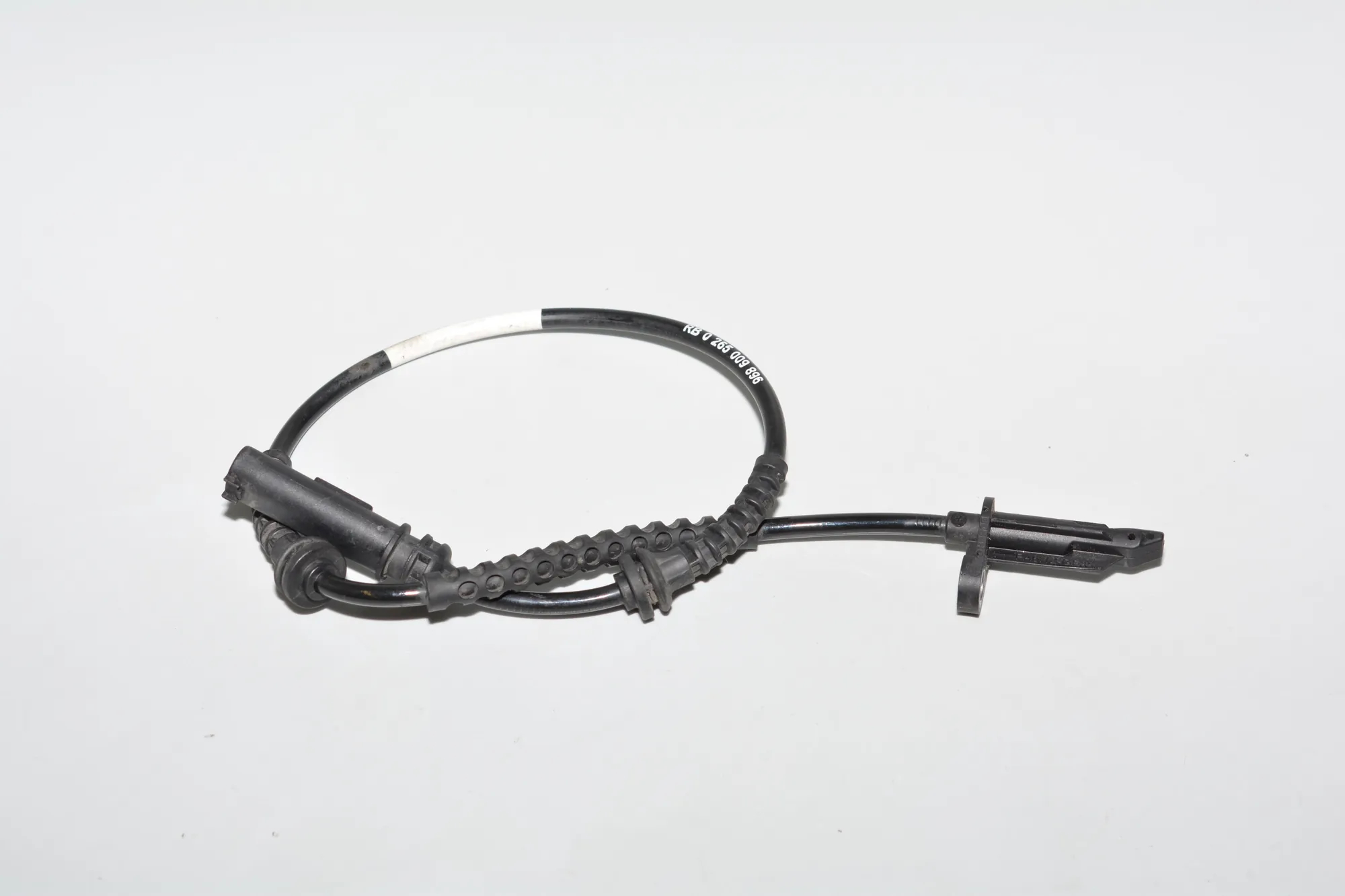 Front Right ABS Sensor – OEM 6865794 · BMW i3 (I01) Hybrid 2018 – 2
