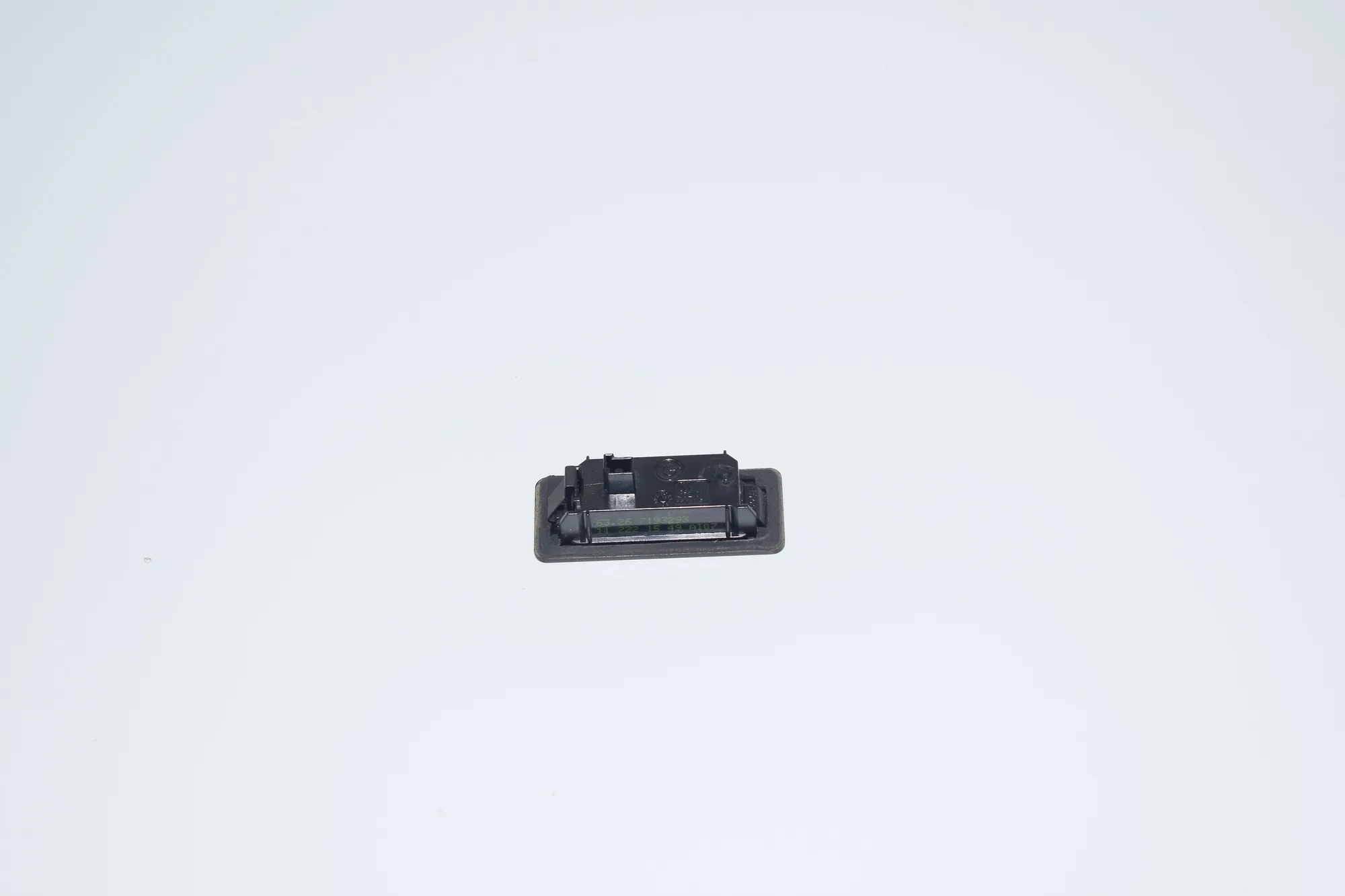License Plate Lights – OEM 7193293 · BMW 3 (E90) 330 d 2011 – 3