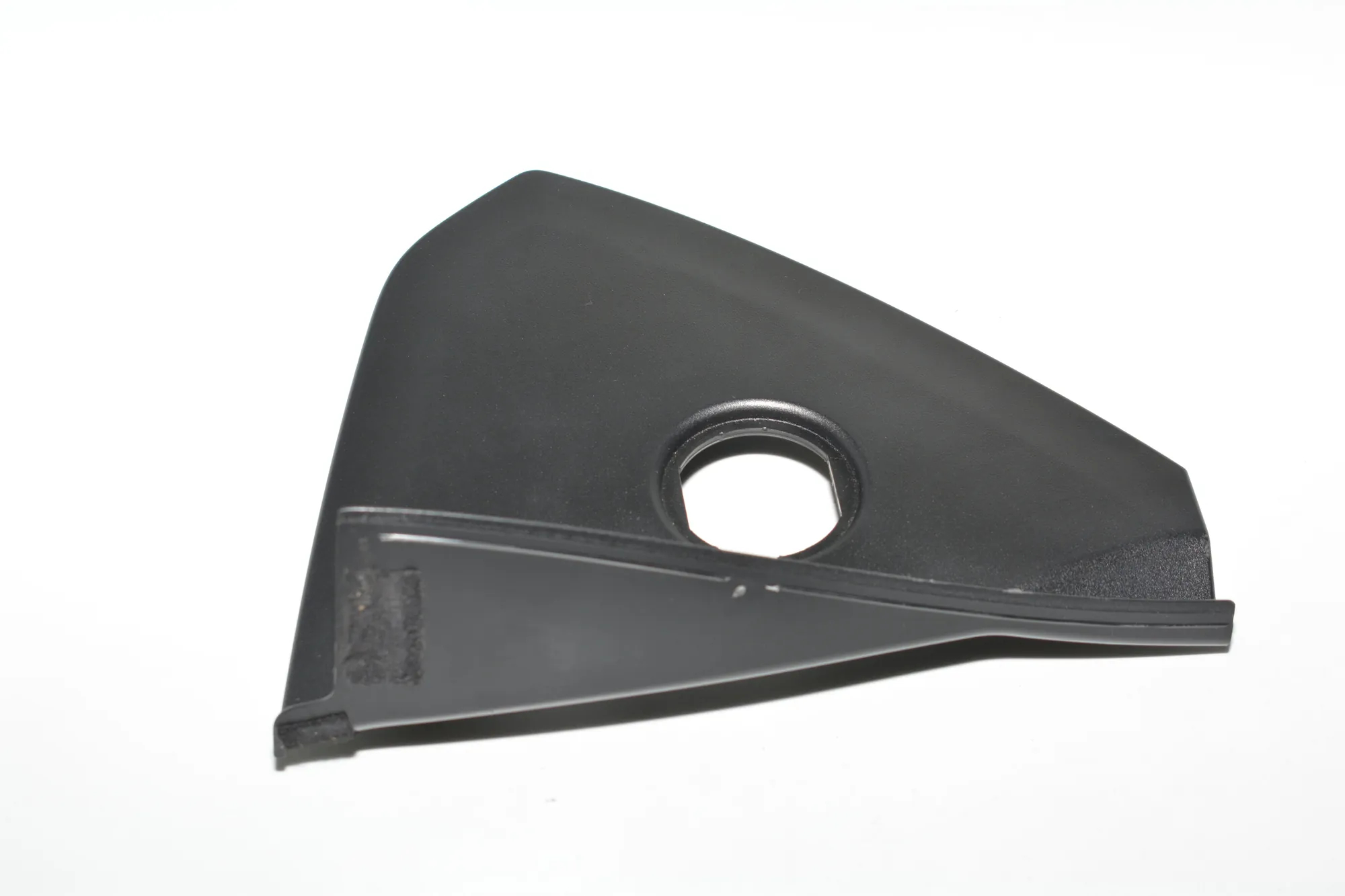 Dashboard Side Trim – OEM 9282992 · BMW i3 (I01) Hybrid 2018 – 2
