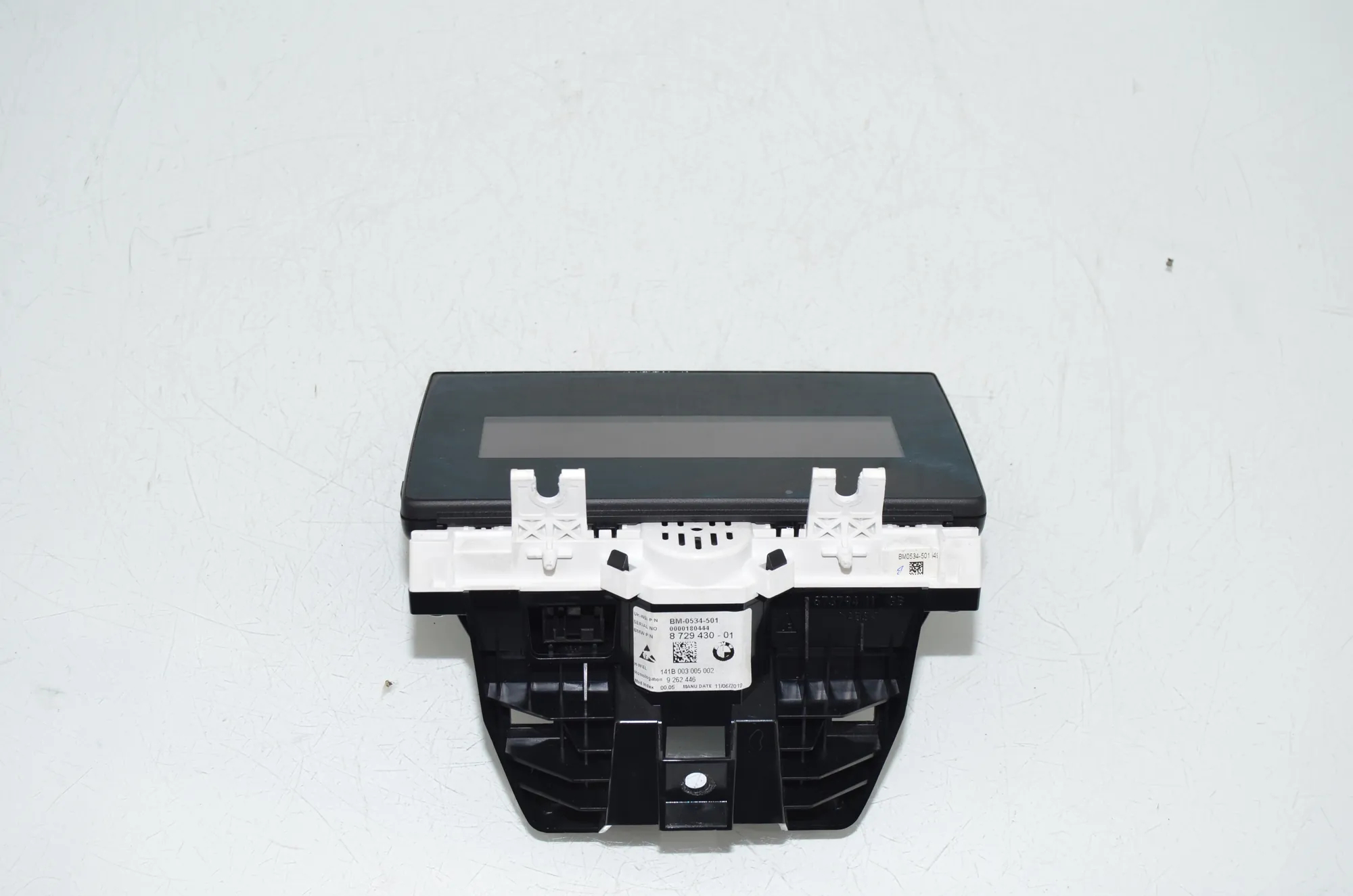 Instrument Cluster Speedometer – OEM 8729430 · BMW i3 (I01) s Range Extender 2019