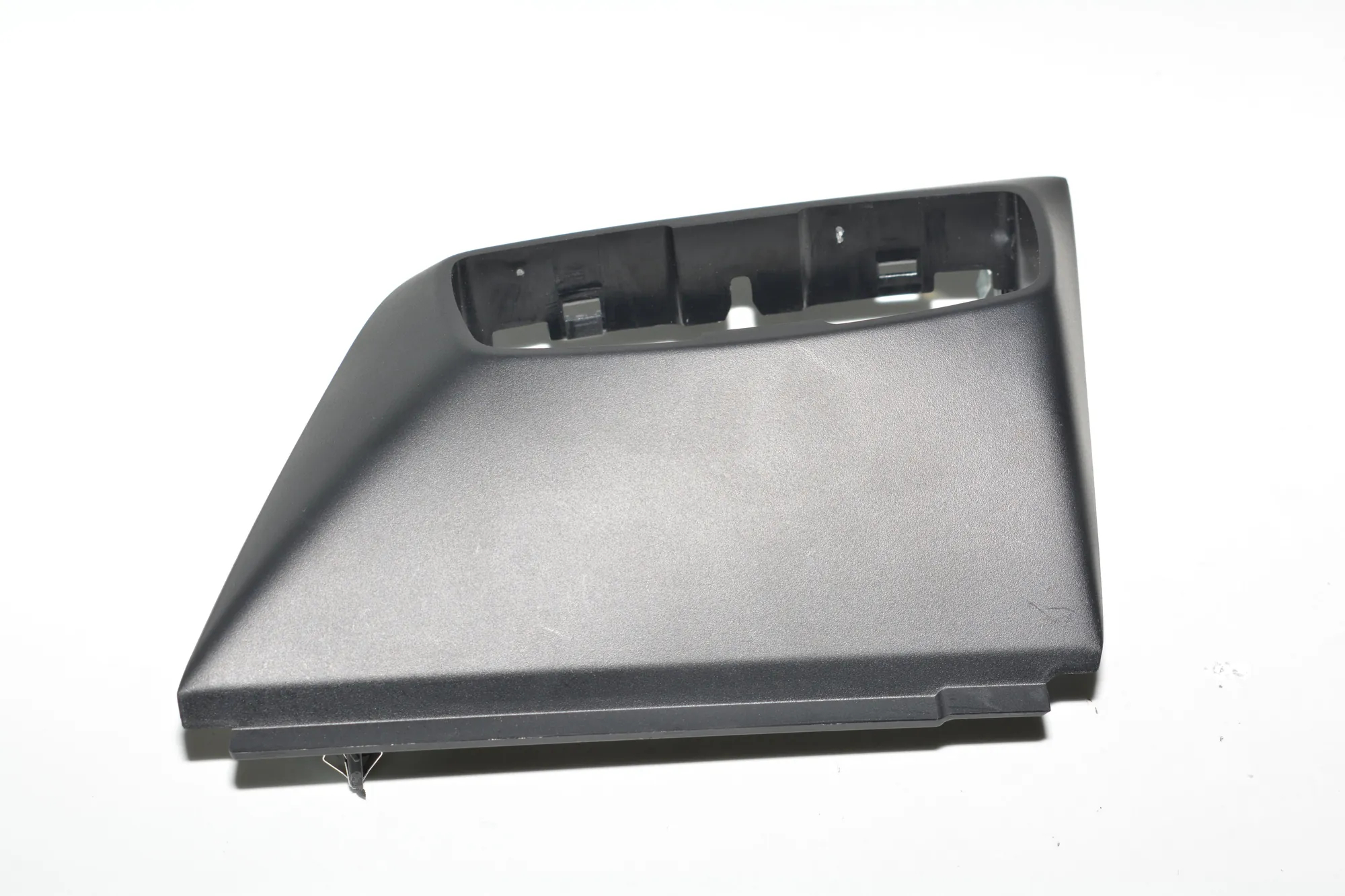 Headlight Switch Trim – OEM 9282943 · BMW i3 (I01) Hybrid 2018 – 2