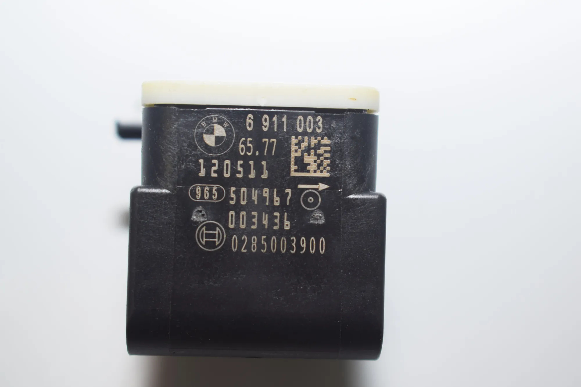 Rear Right Impact Sensor – OEM 6911003 · BMW 3 (E90) 330 d 2011 – 4
