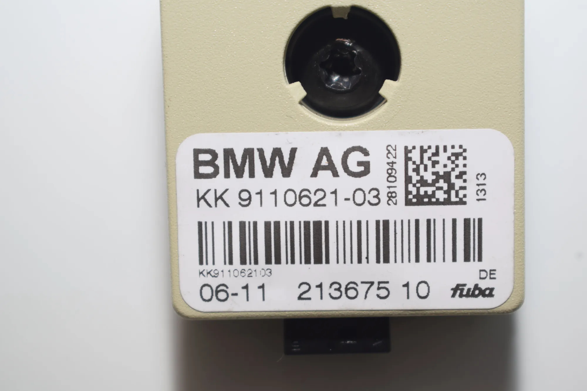 Antenna – OEM 9110621 · BMW 3 (E90) 330 d 2011 – 4