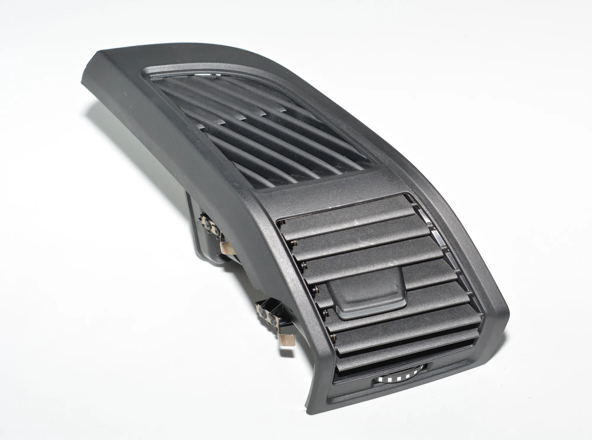 Dashboard Air Vents – OEM 9283002 · BMW i3 (I01) Hybrid 2018