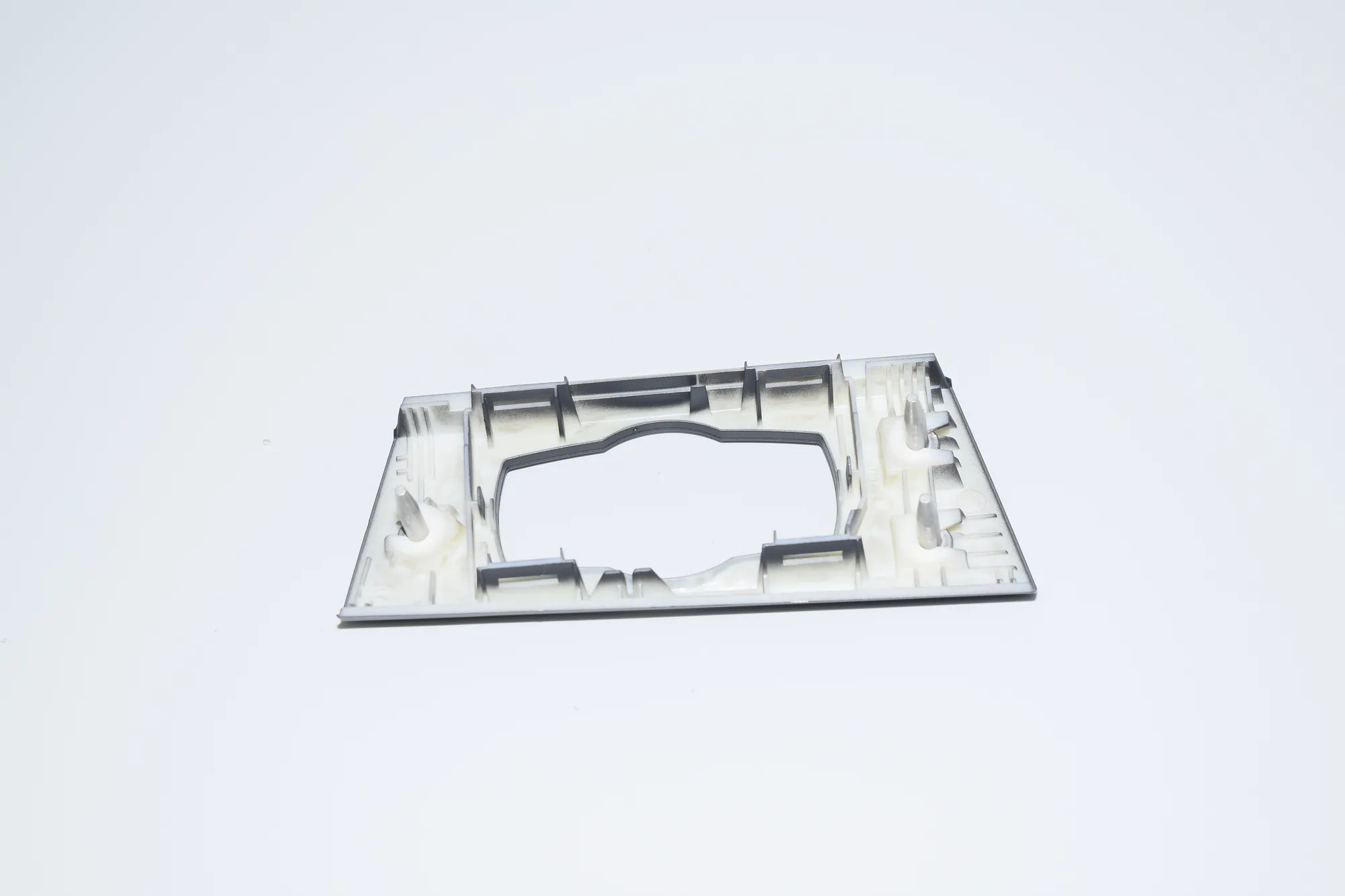 Headlight Switch Trim – OEM 6938703 · BMW 3 (E90) 330 d 2011 – 3