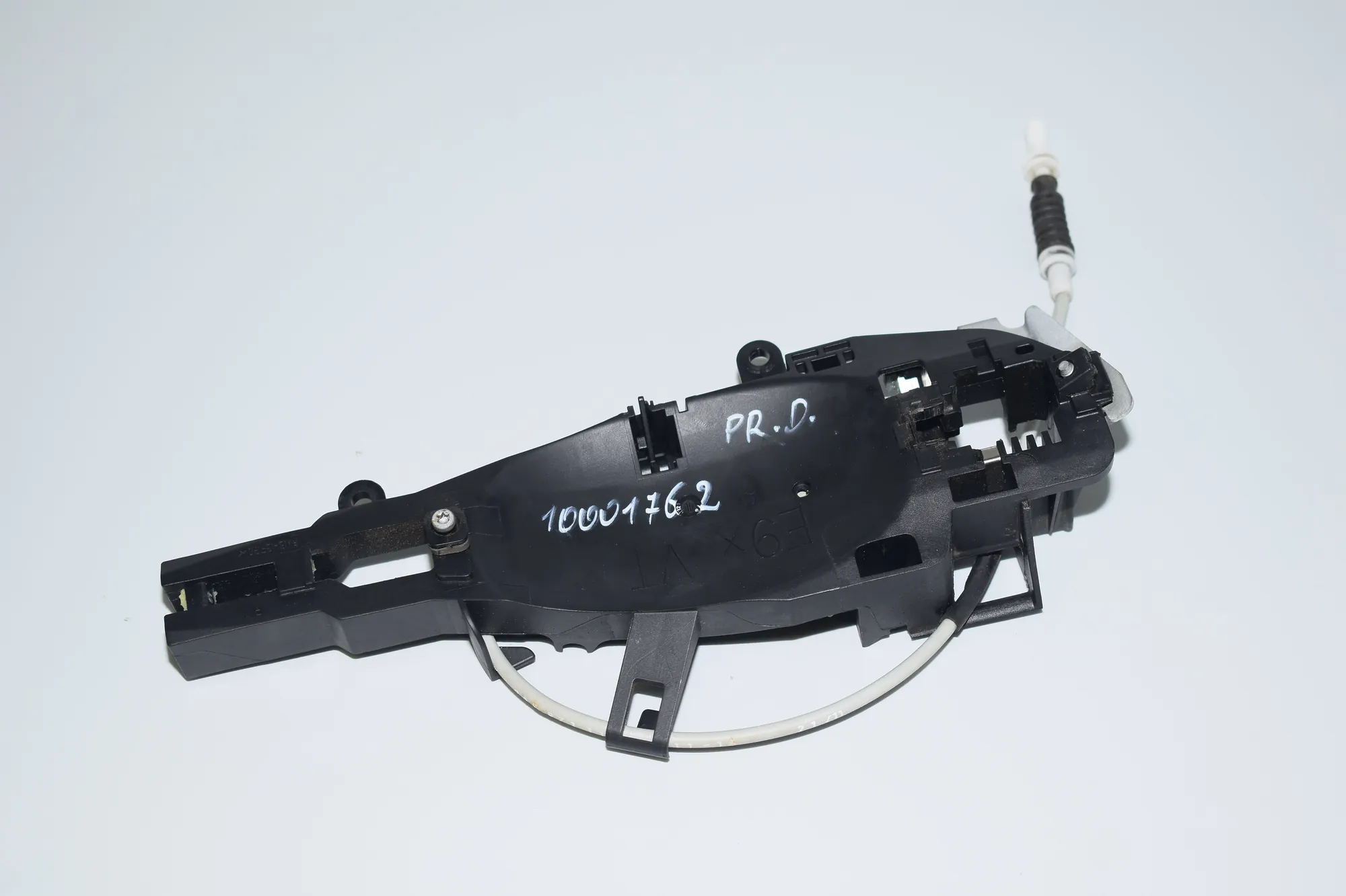 Front Right Door Interior Handle Frame – OEM 7059971 · BMW 3 (E90) 330 d 2011 – 2