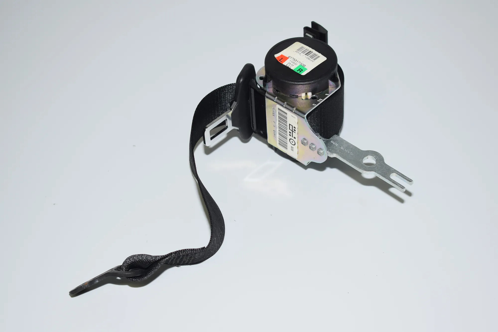 Rear Left Seatbelt – OEM 7245883 · BMW 3 (E90) 330 d 2011 – 2