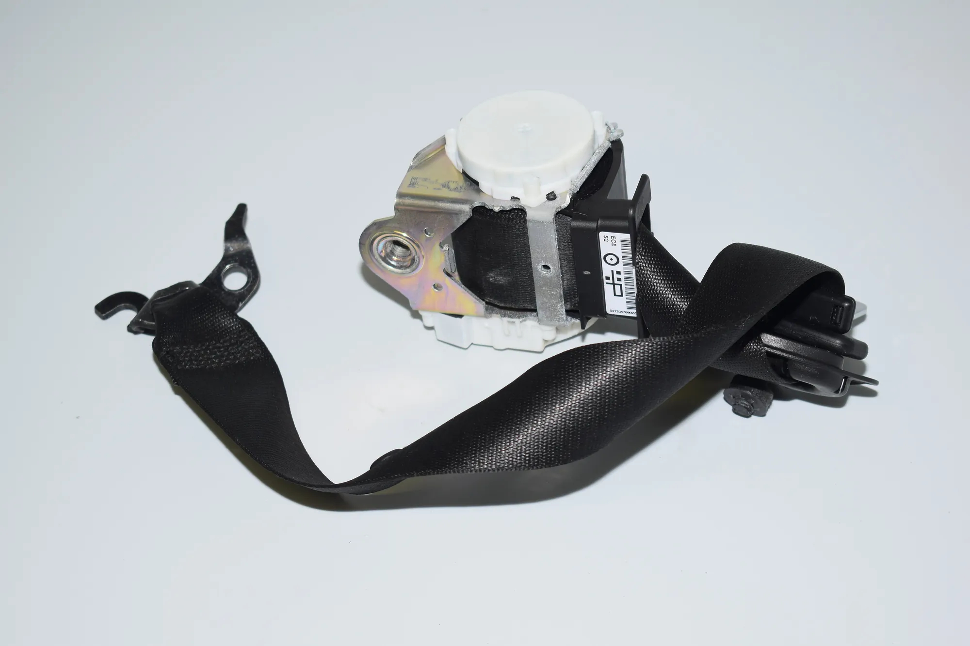Front Right Seatbelt – OEM 7234768 · BMW 3 (E90) 330 d 2011 – 2
