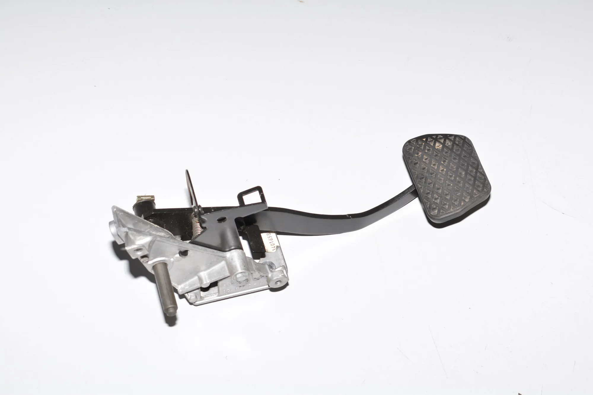 Brake Pedal – OEM 3331164 · BMW X3 (E83) 3.0 d 2004 – 2