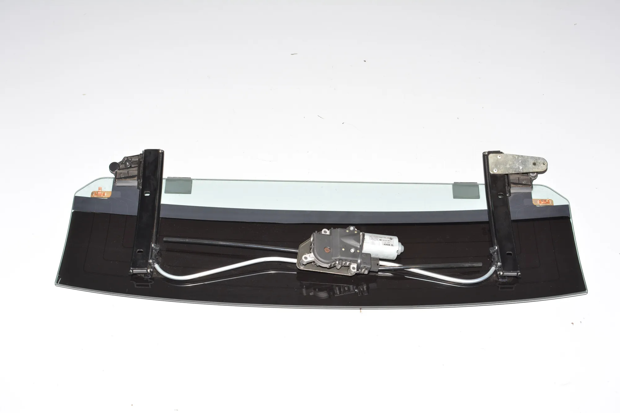 Sunroof Control Module – OEM 6922652 · BMW 6 Cabrio (E64) BMW 6 Cabrio (E64) 650 i 2006 – 3