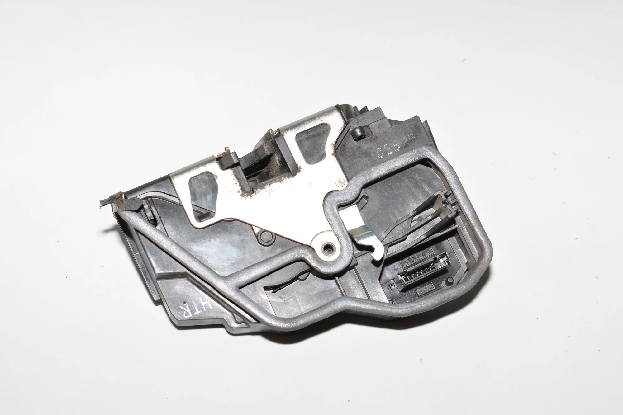 Rear Right Door Lock – OEM 7154630 · BMW X3 (E83) 3.0 d 2004 – 2