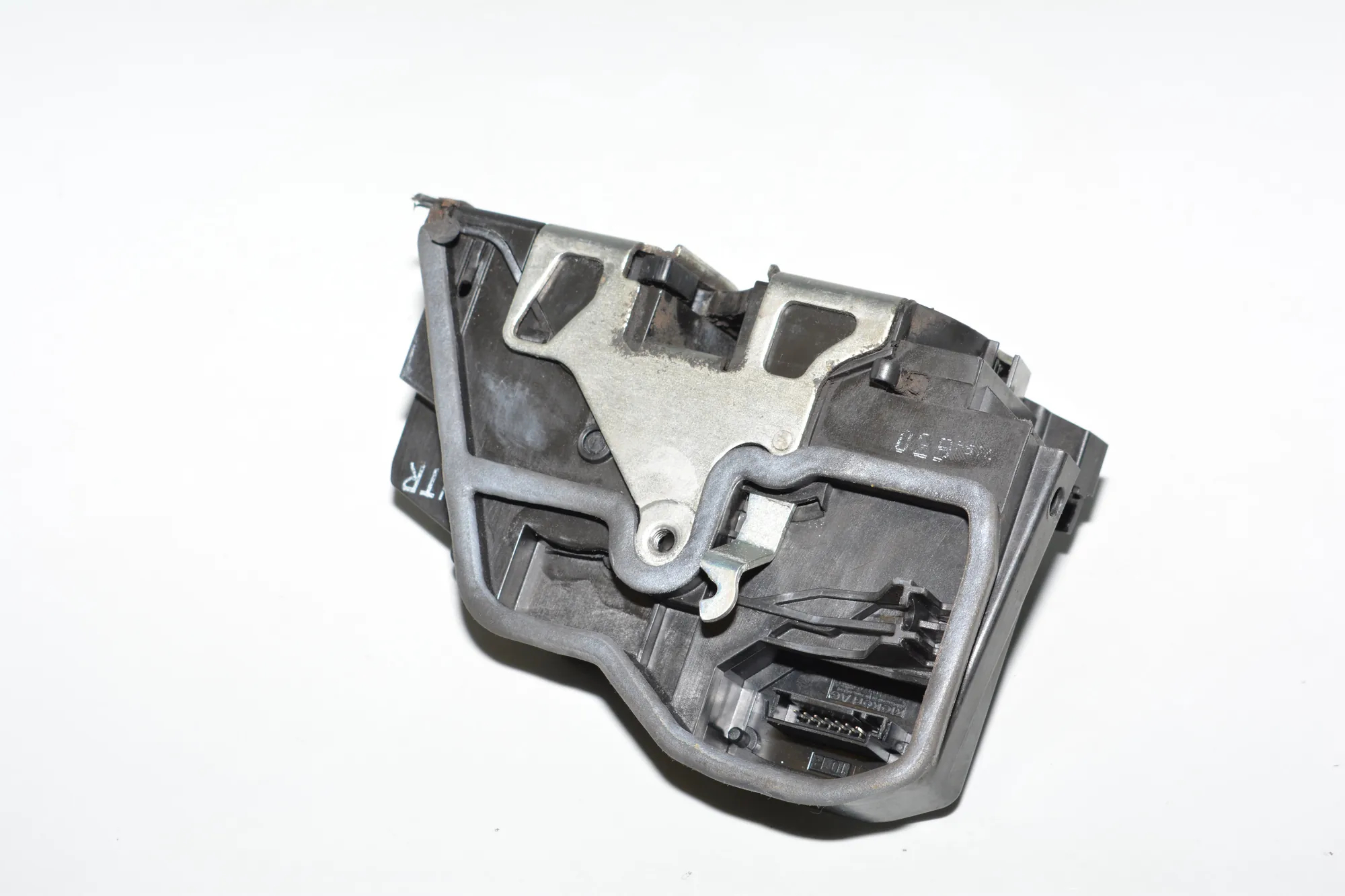 Rear Right Door Lock – OEM 7154630 · BMW X3 (E83) 3.0 d 2004 – 3